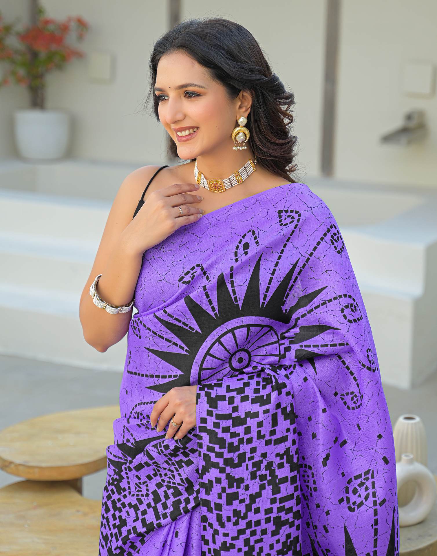 Purple Khadi Printed Saree - Image 4
