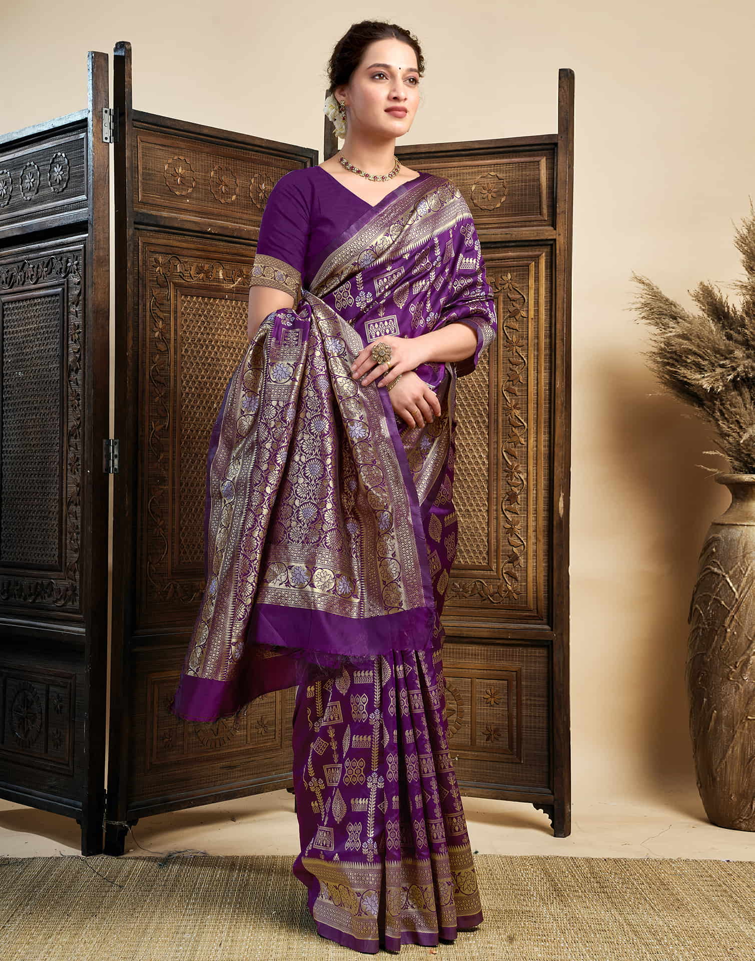 Purple Silk Woven Banarasi Saree - Image 4