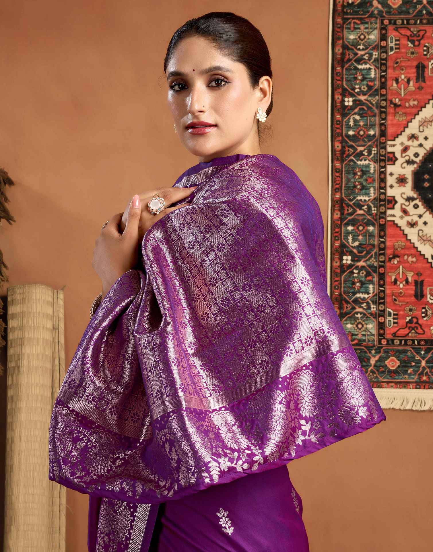 Purple Silk Woven Banarasi Saree - Image 2