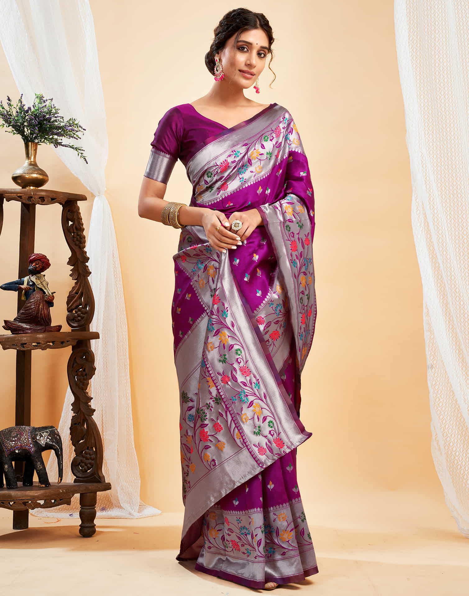 Purple Silk Woven Paithani Saree - Image 8