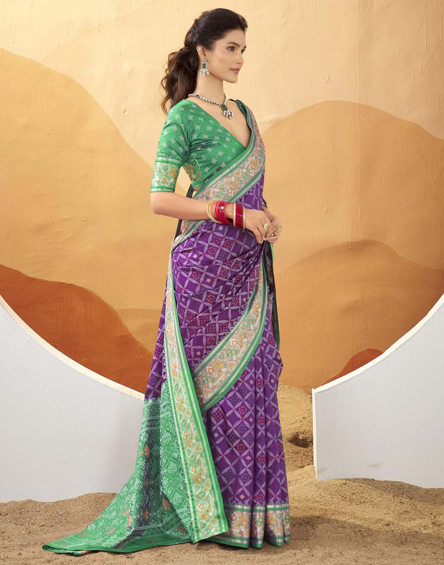 Purple Silk Woven Patola Saree - Image 5