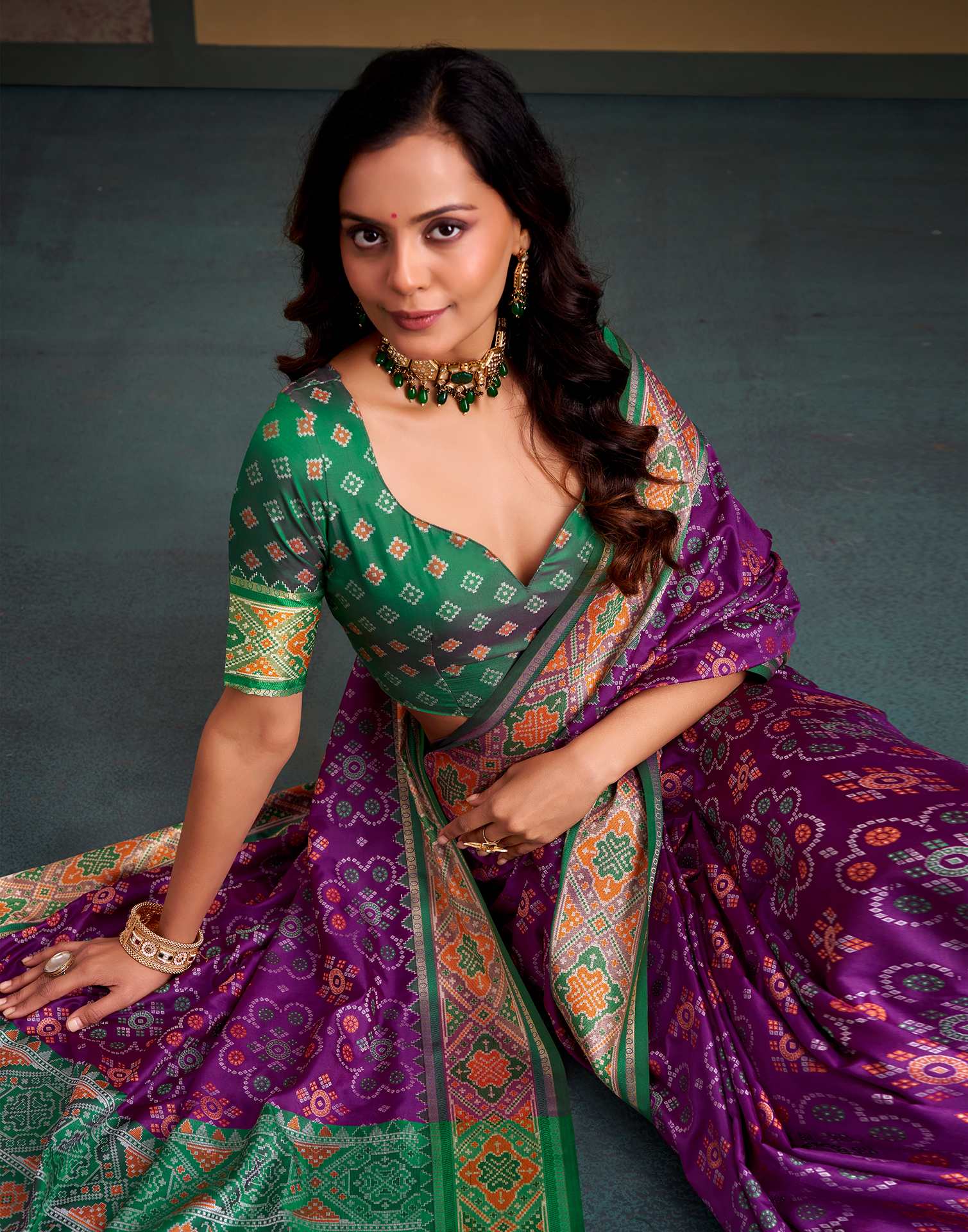 Purple Silk Woven Patola Saree - Image 2