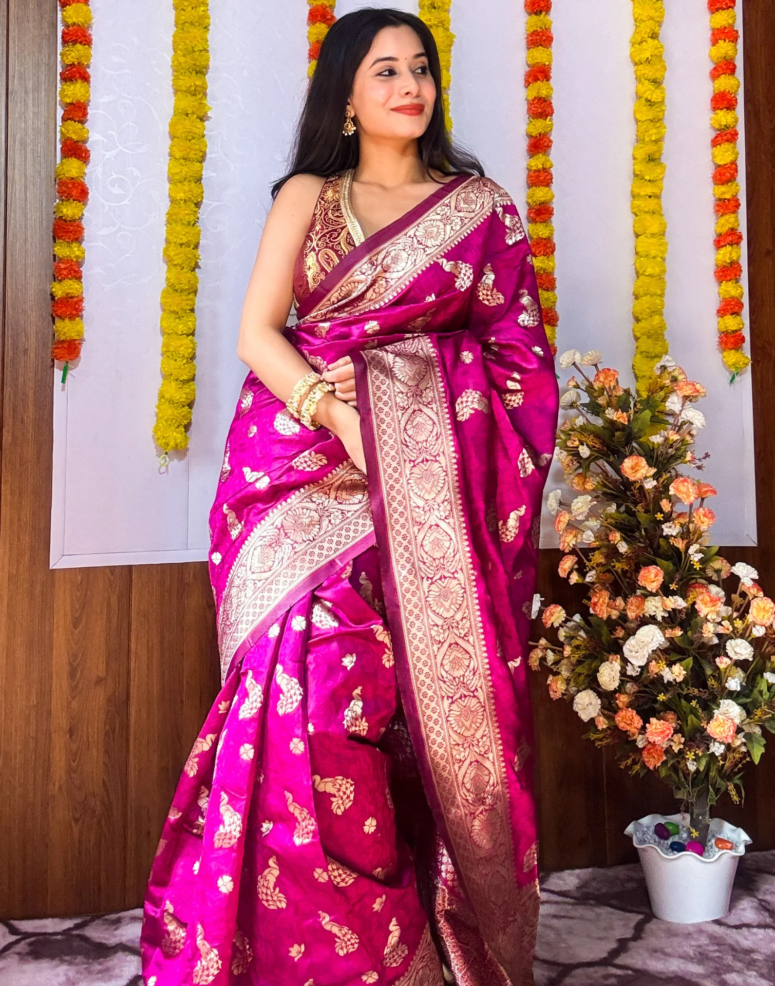 Dark Purple Silk Woven Banarasi Saree - Image 4