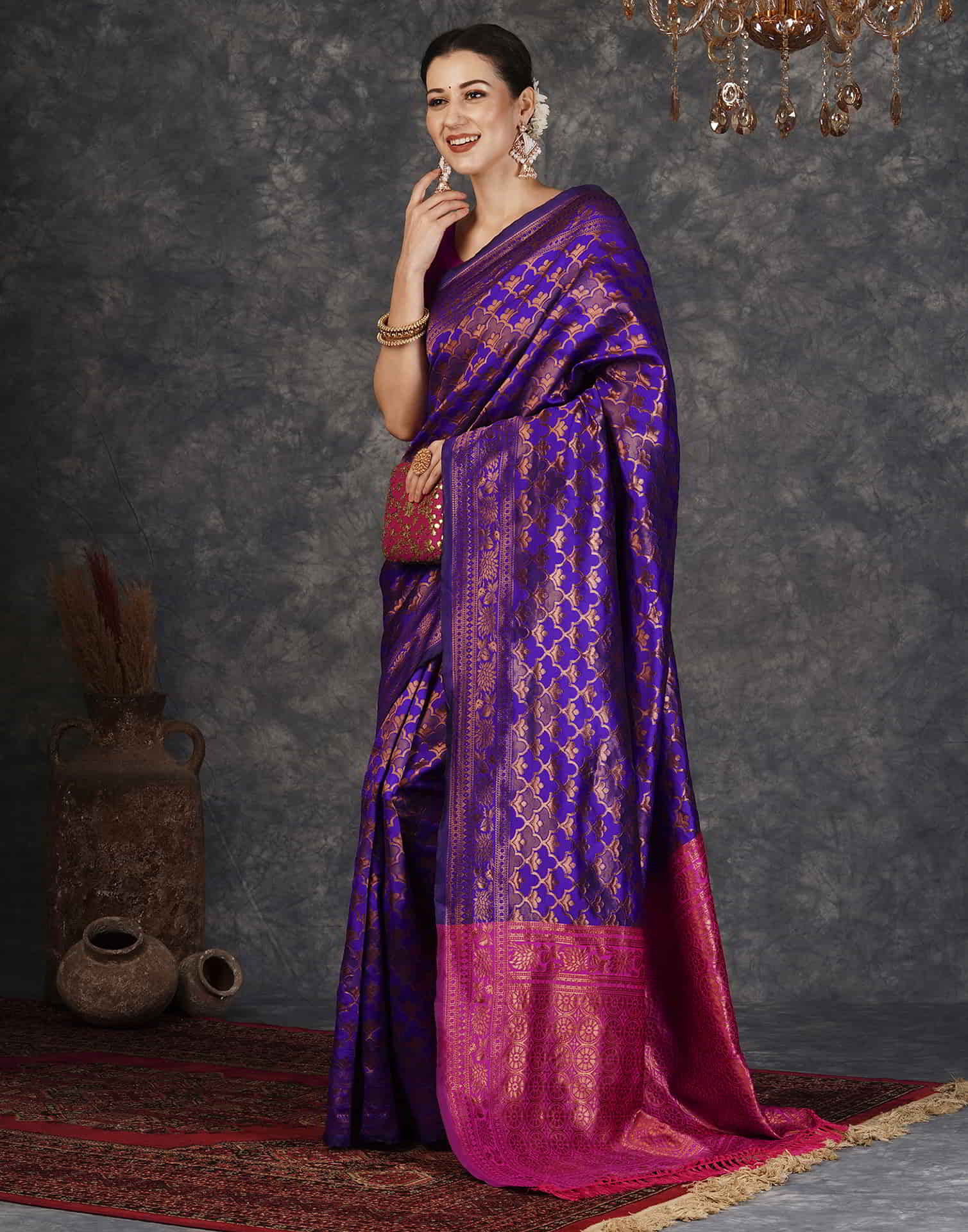 Violet Silk Woven Banarasi Saree - Image 5