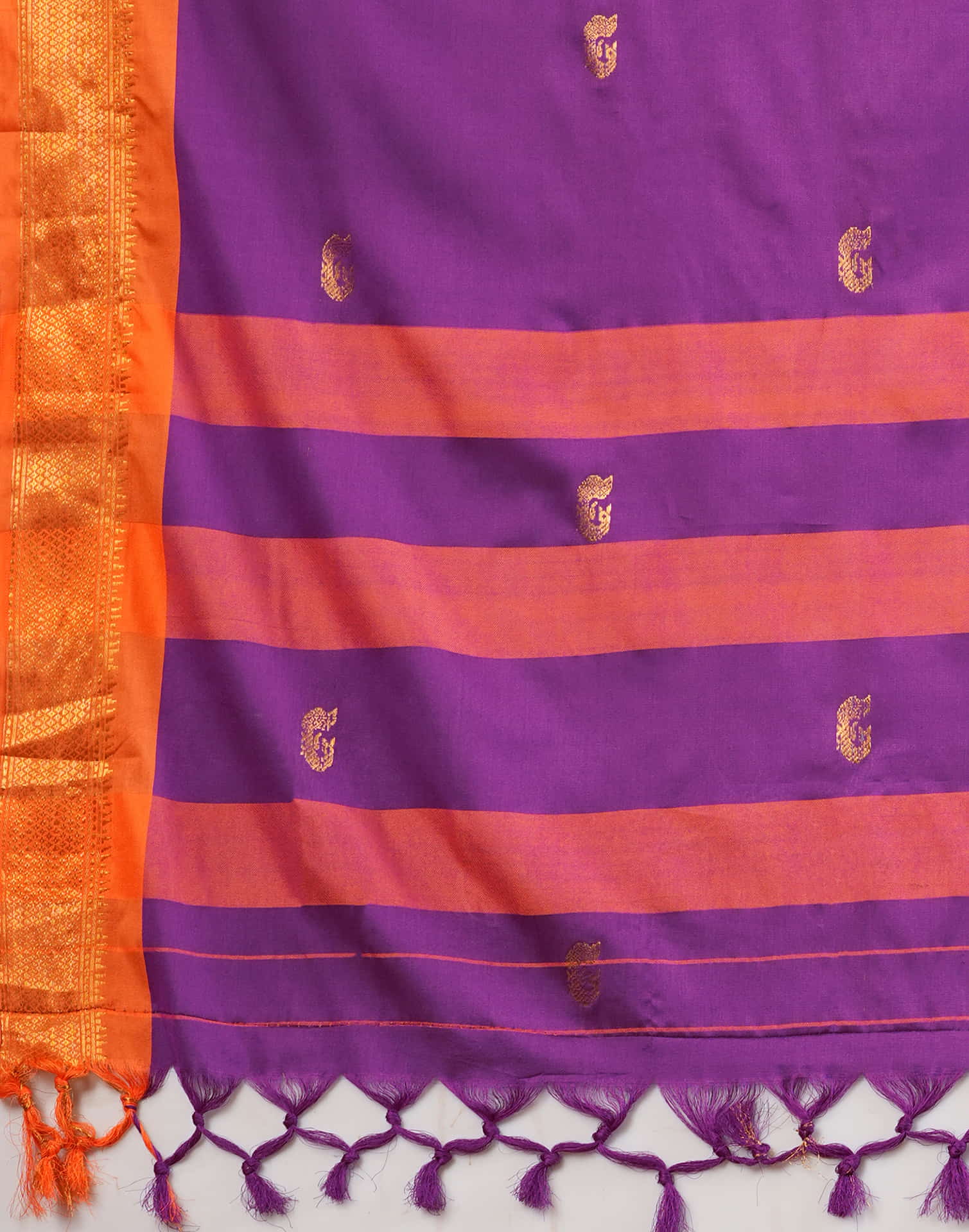 Purple Silk Woven Kanjivaram Saree - Image 6