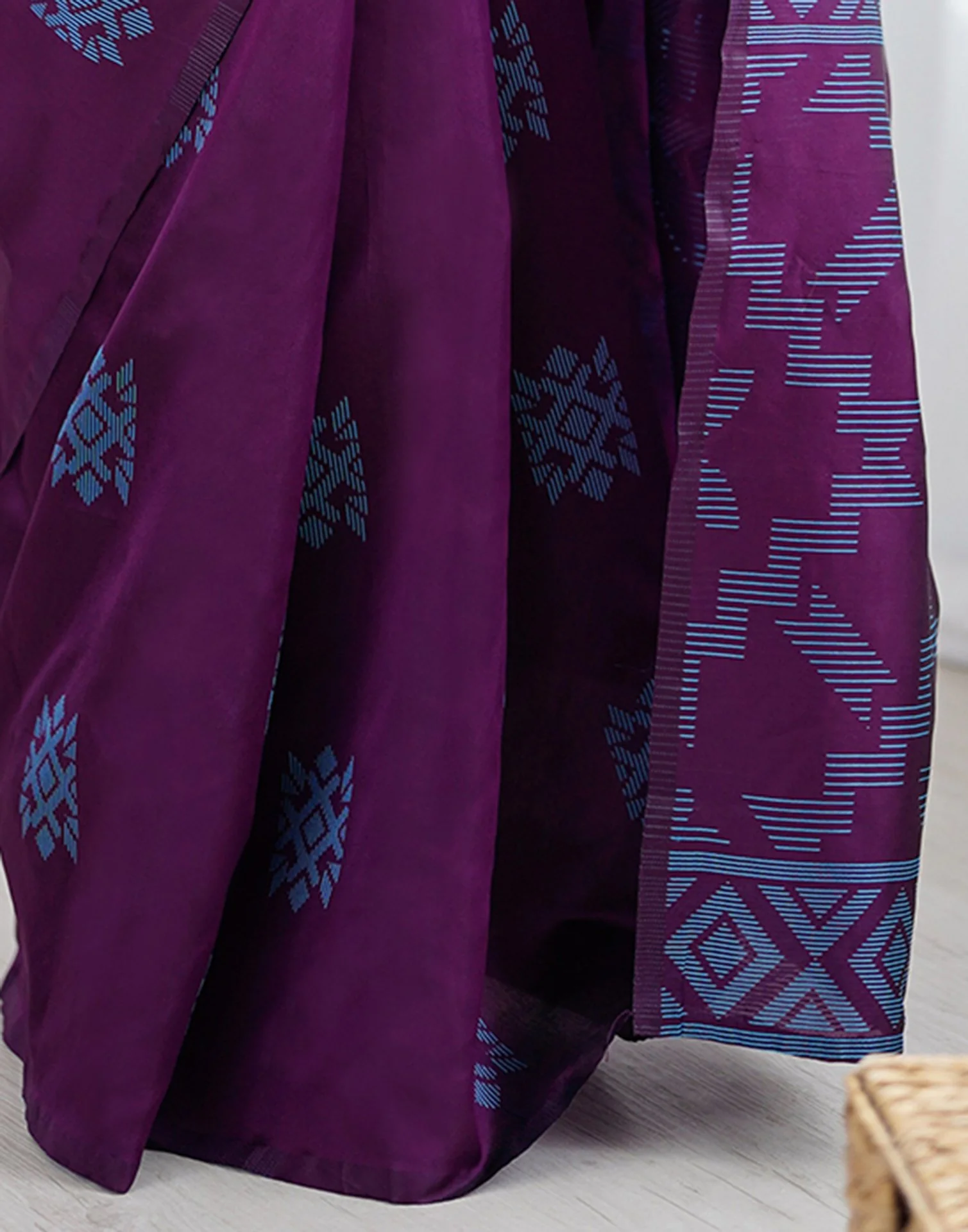 Purple Silk Woven Saree - Image 10