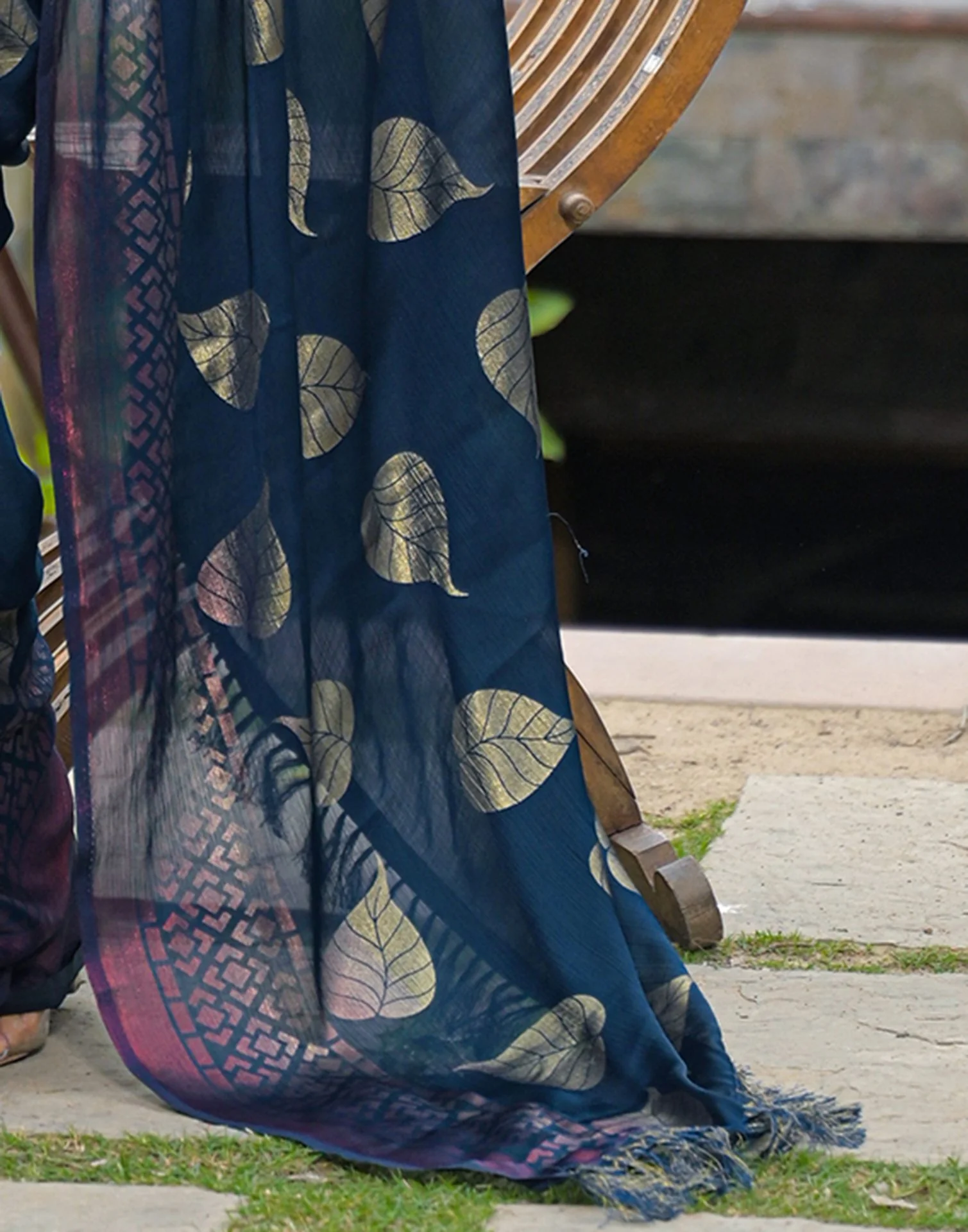 Rama Blue Chiffon Foil Printed Saree - Image 9