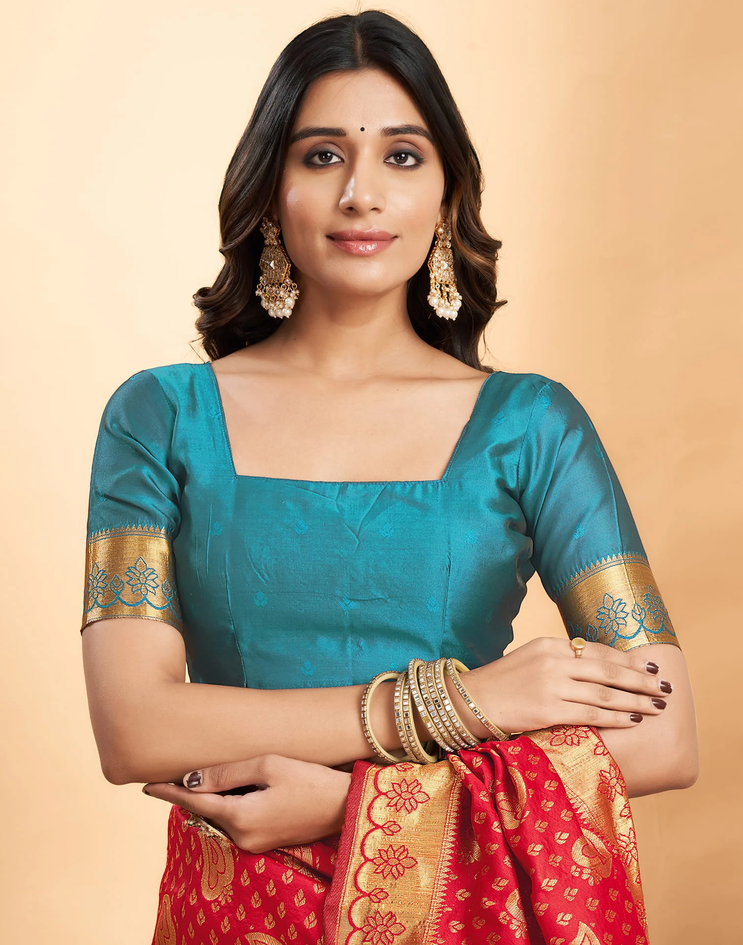Red Silk Blend Woven Banarasi Saree - Image 8