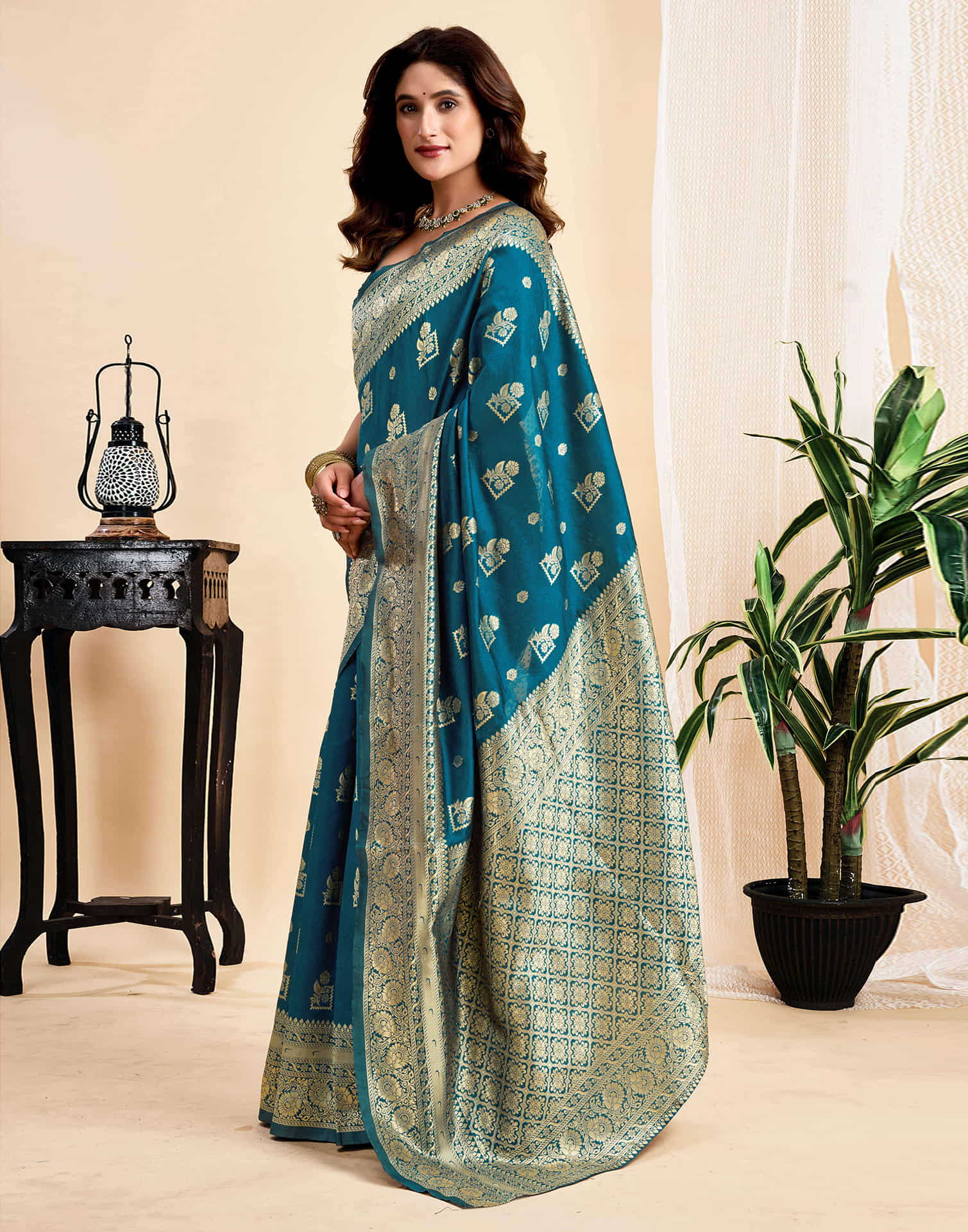 Rama Blue Silk Woven Banarasi Saree - Image 5
