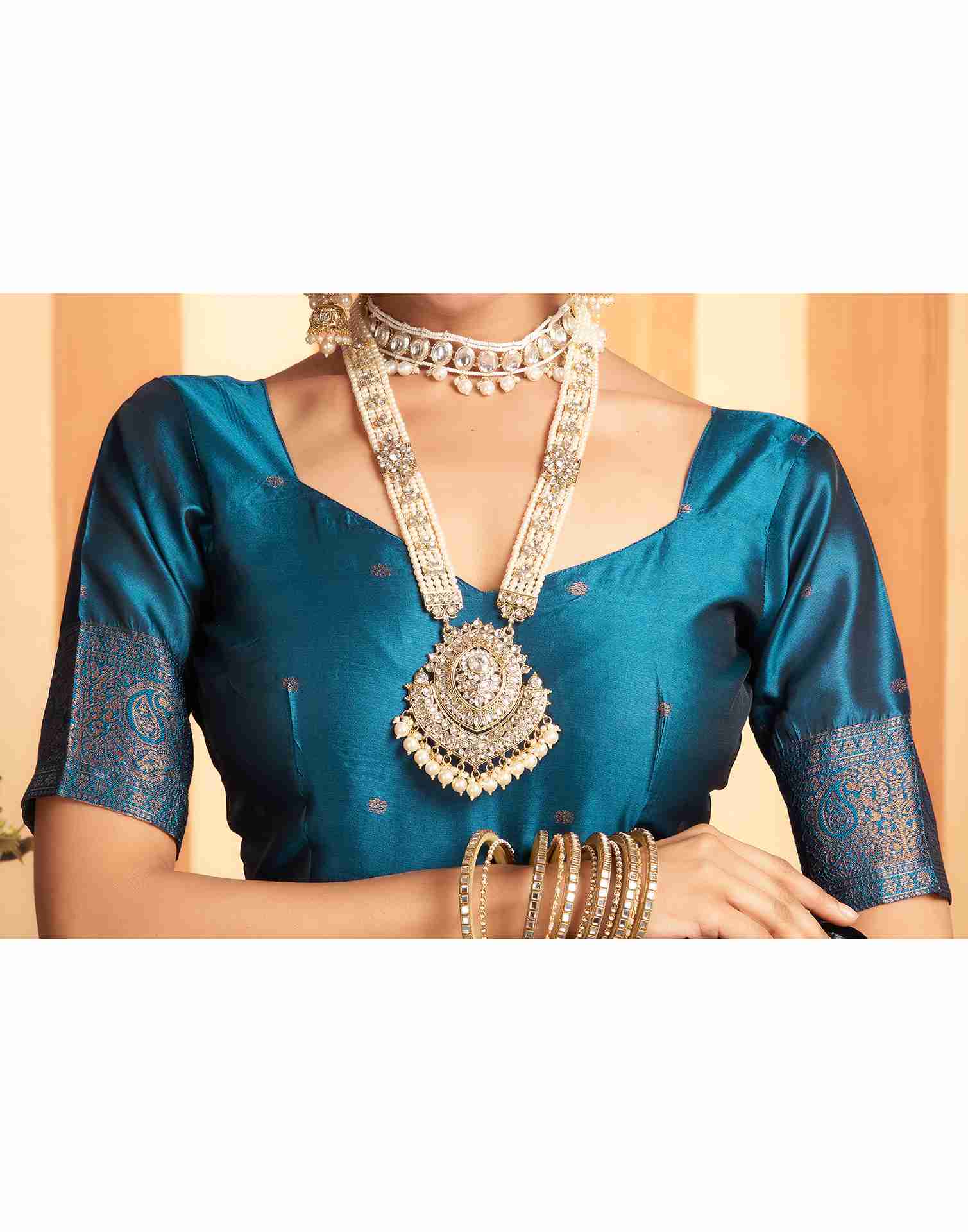 Rama Blue Silk Woven Kanjivaram Saree - Image 8