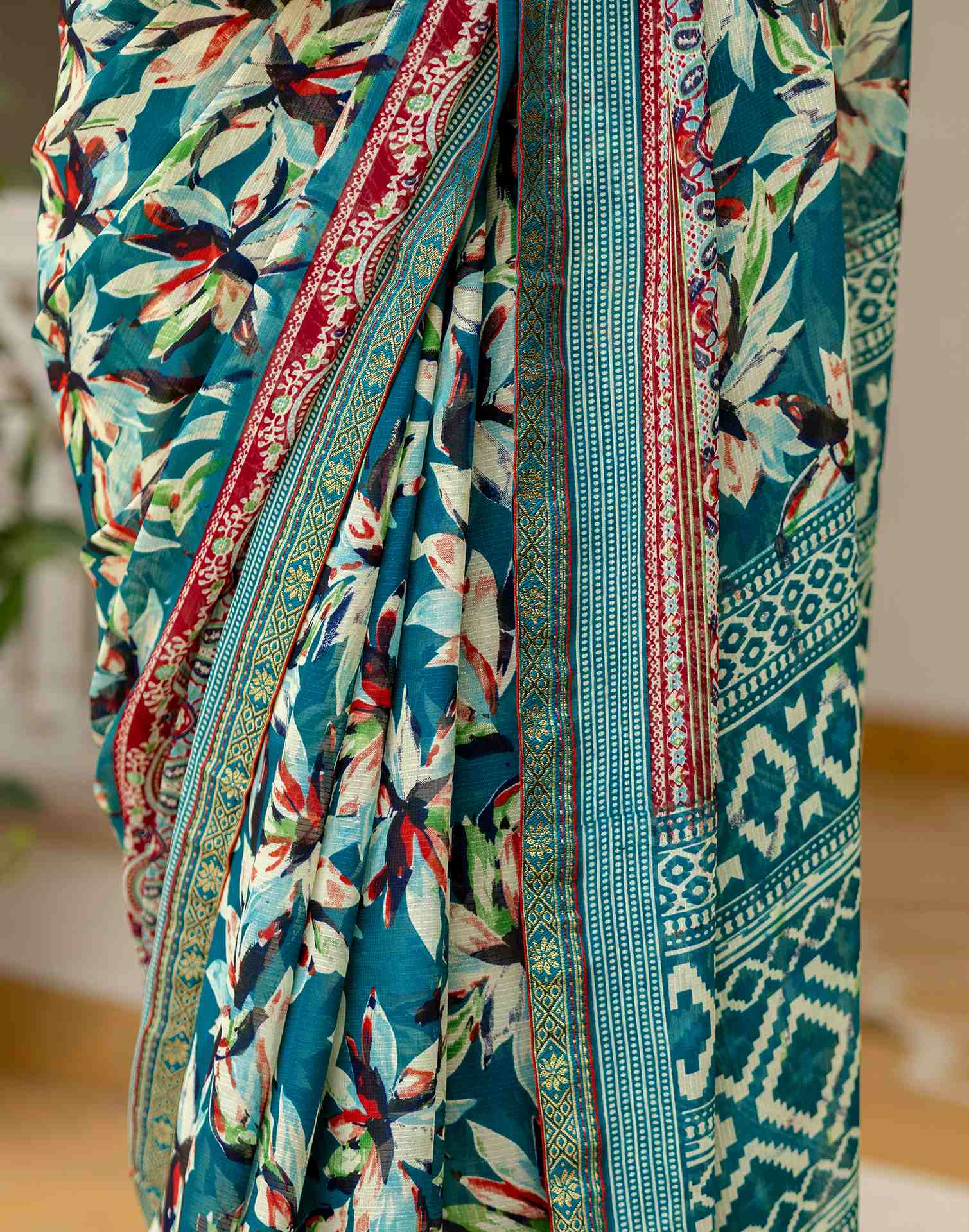 Rama Green Georgette Printed Lace Saree - Image 11