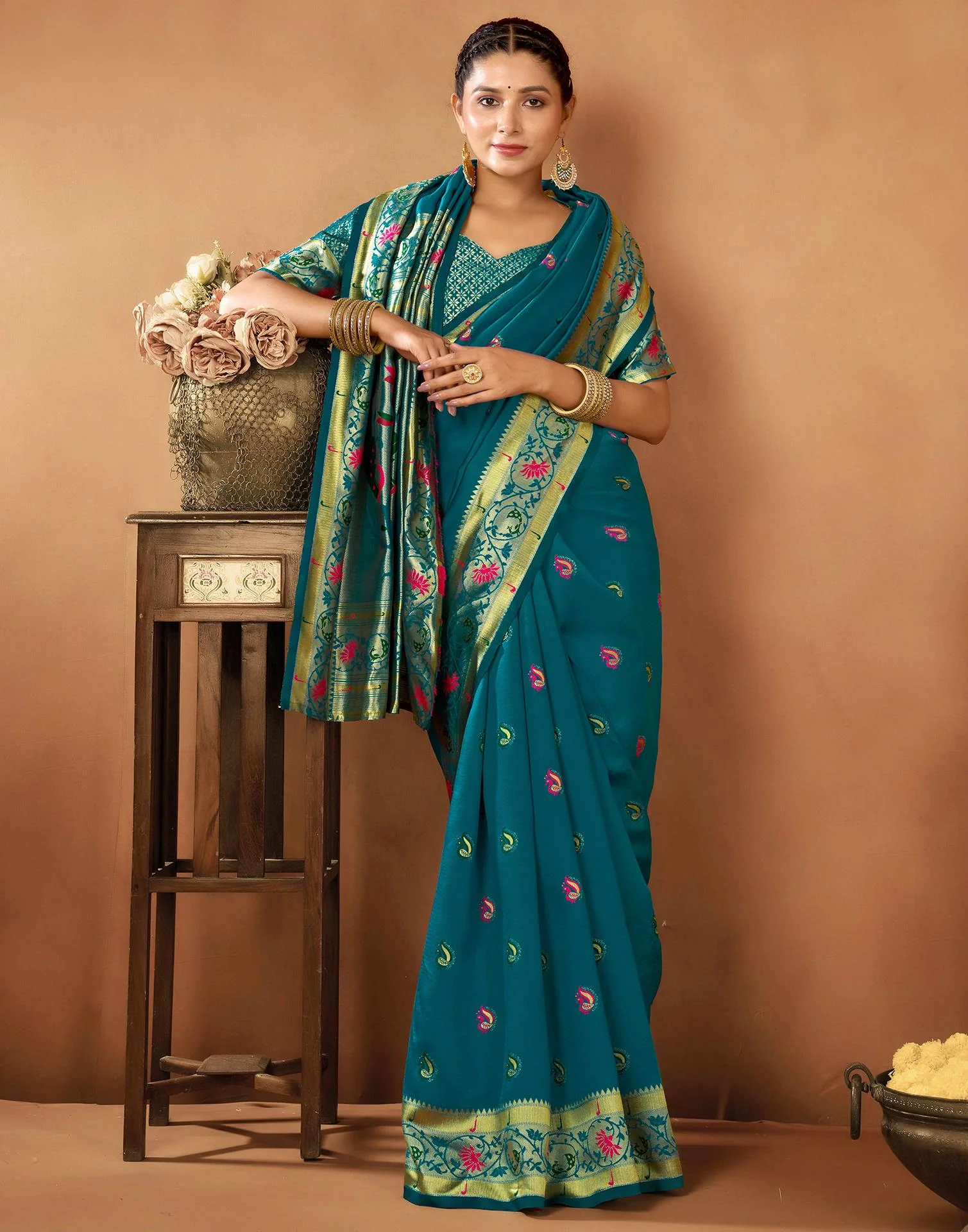 Teal Blue Silk Woven Paithani Saree - Image 5