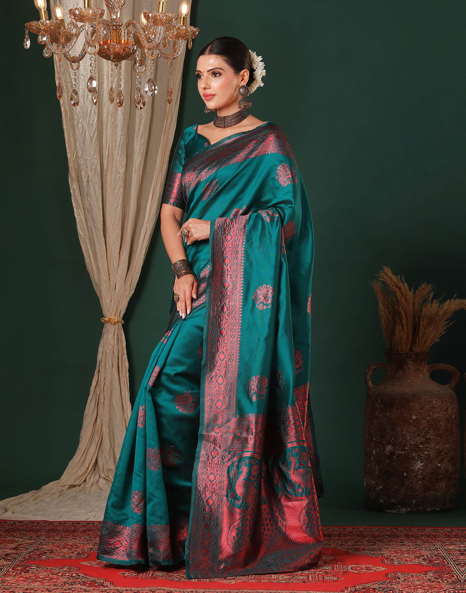 Rama Green Silk Woven Banarasi Saree - Image 5