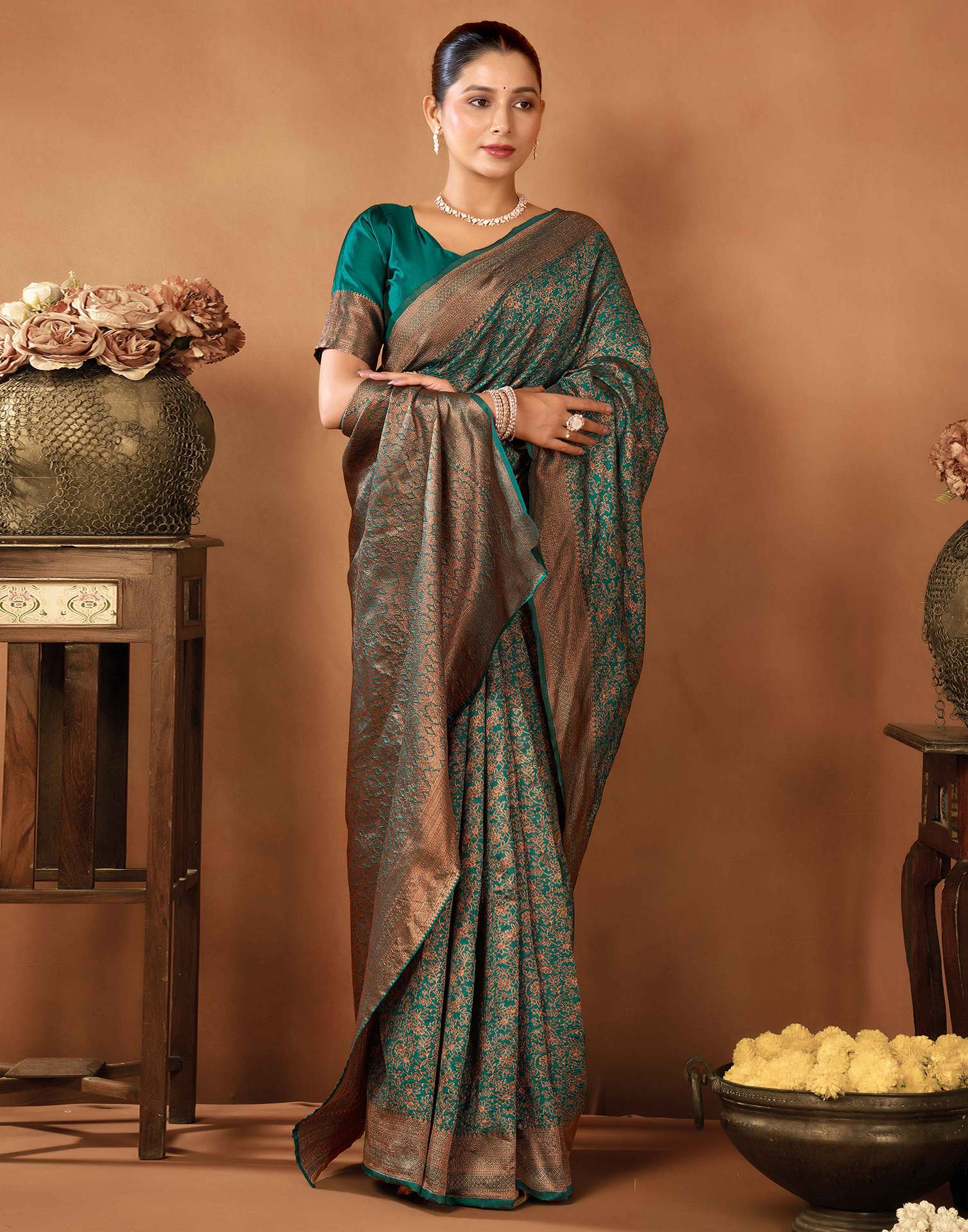 Rama Green Silk Woven Saree - Image 5