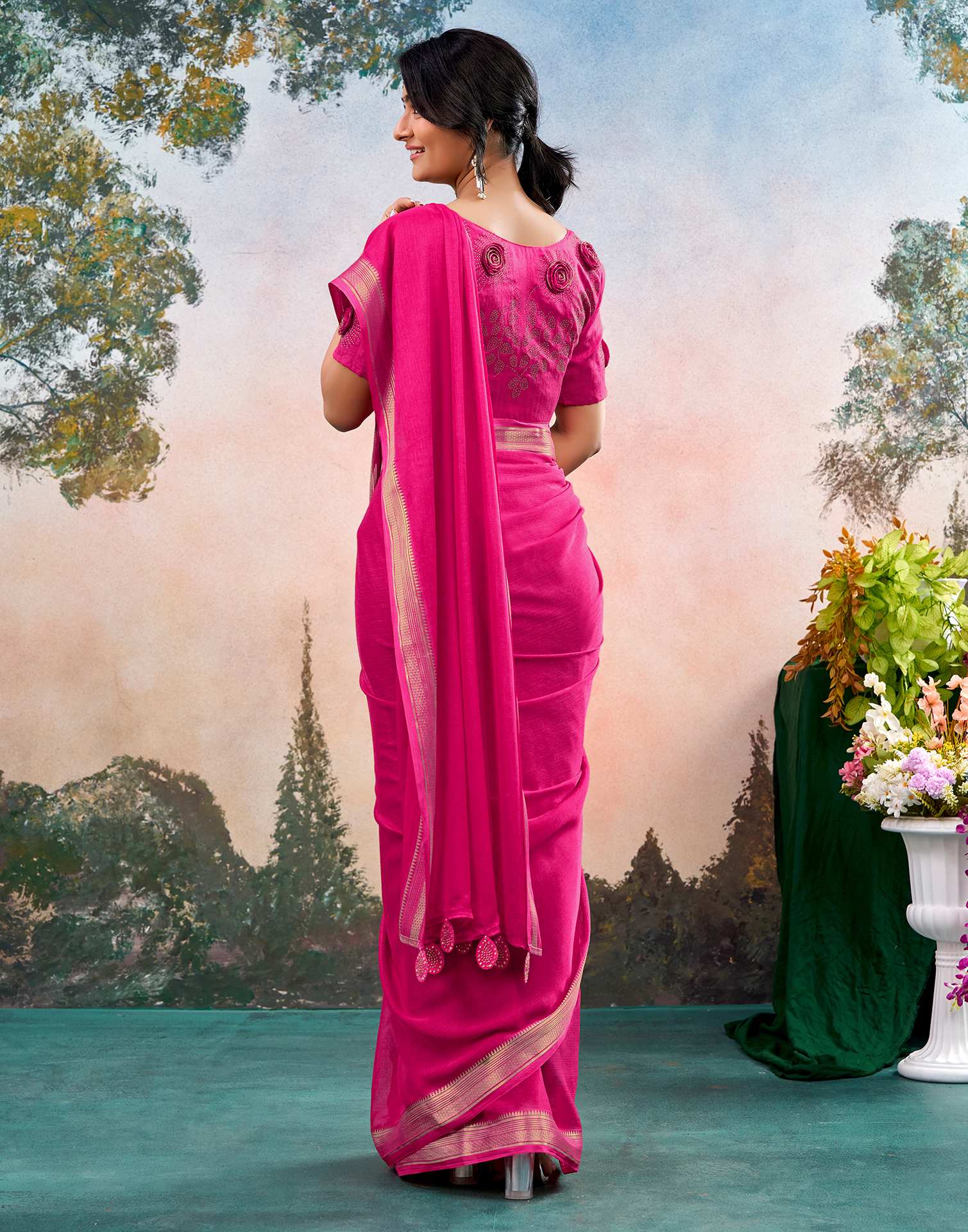 Rani Pink Chiffon Woven Border Saree - Image 5