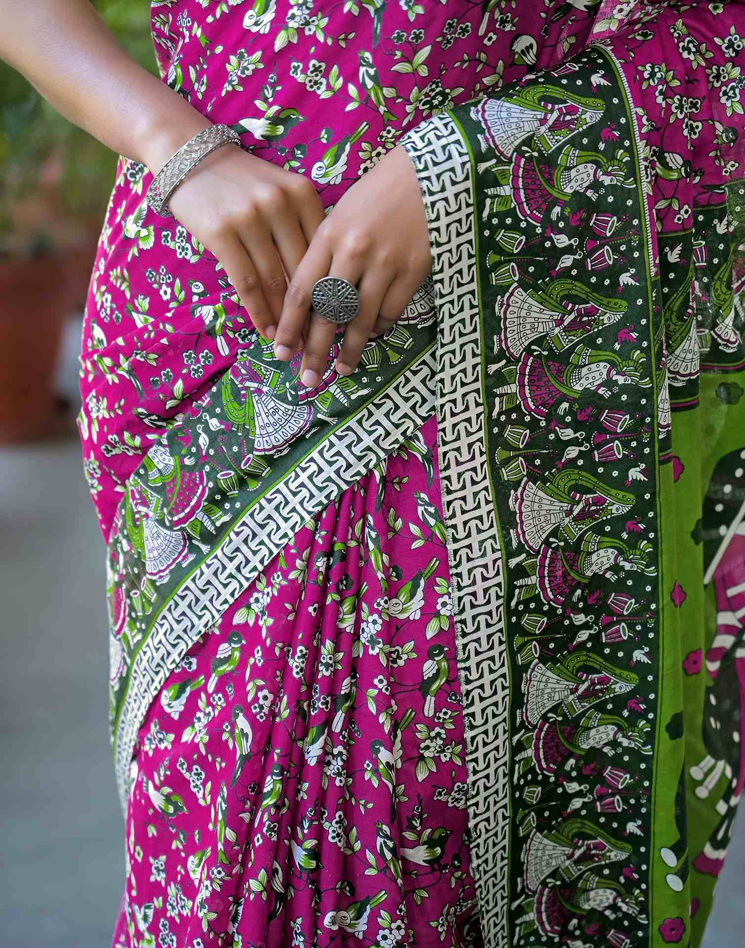 Rani Pink Cotton Printed Saree - Image 8