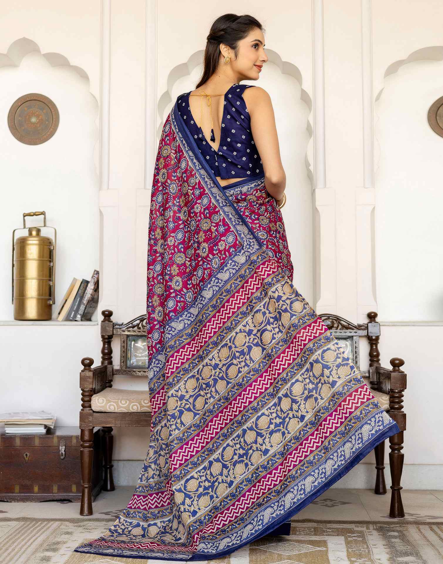 Rani Pink Cotton Printed Saree - Image 10