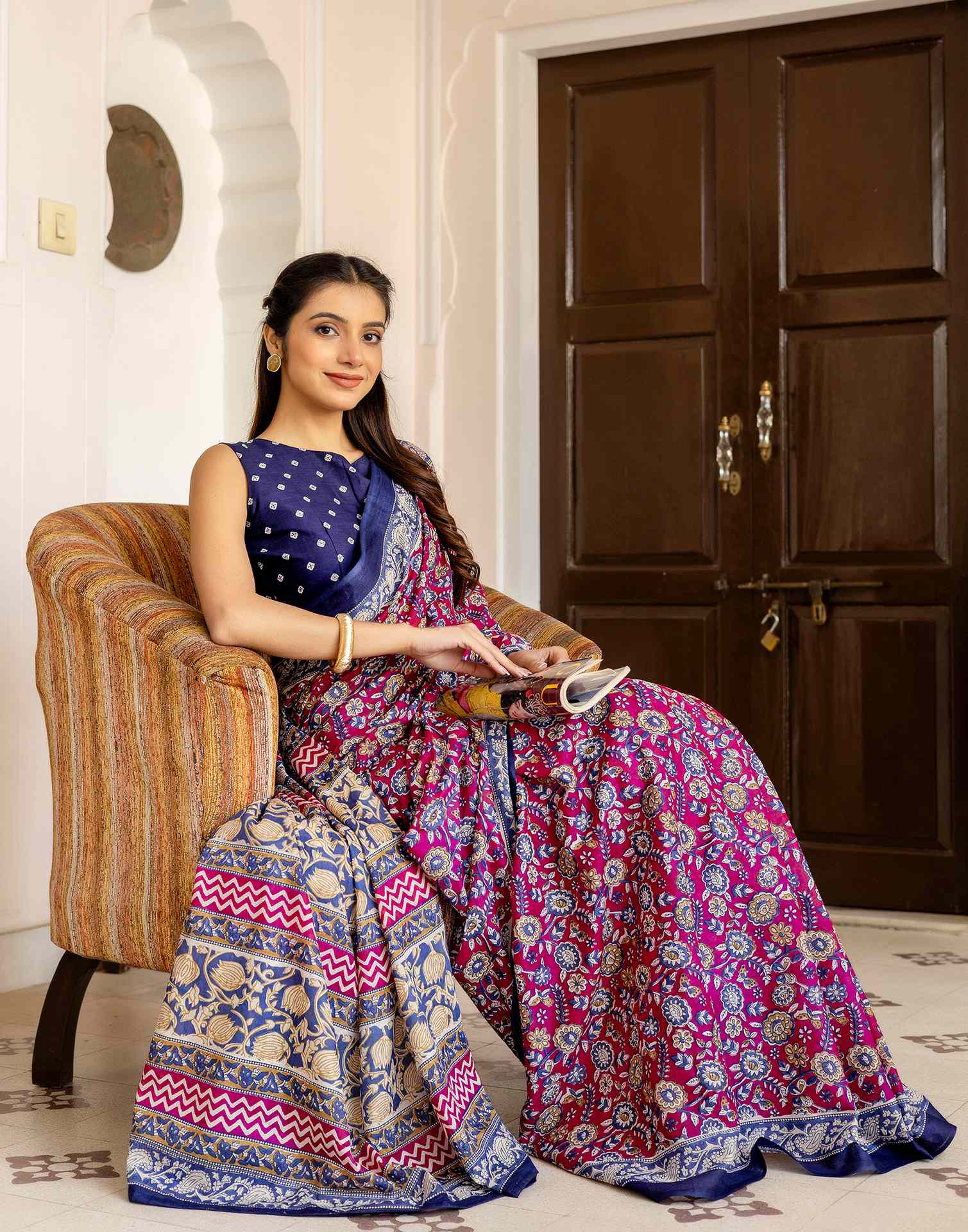 Rani Pink Cotton Printed Saree - Image 11