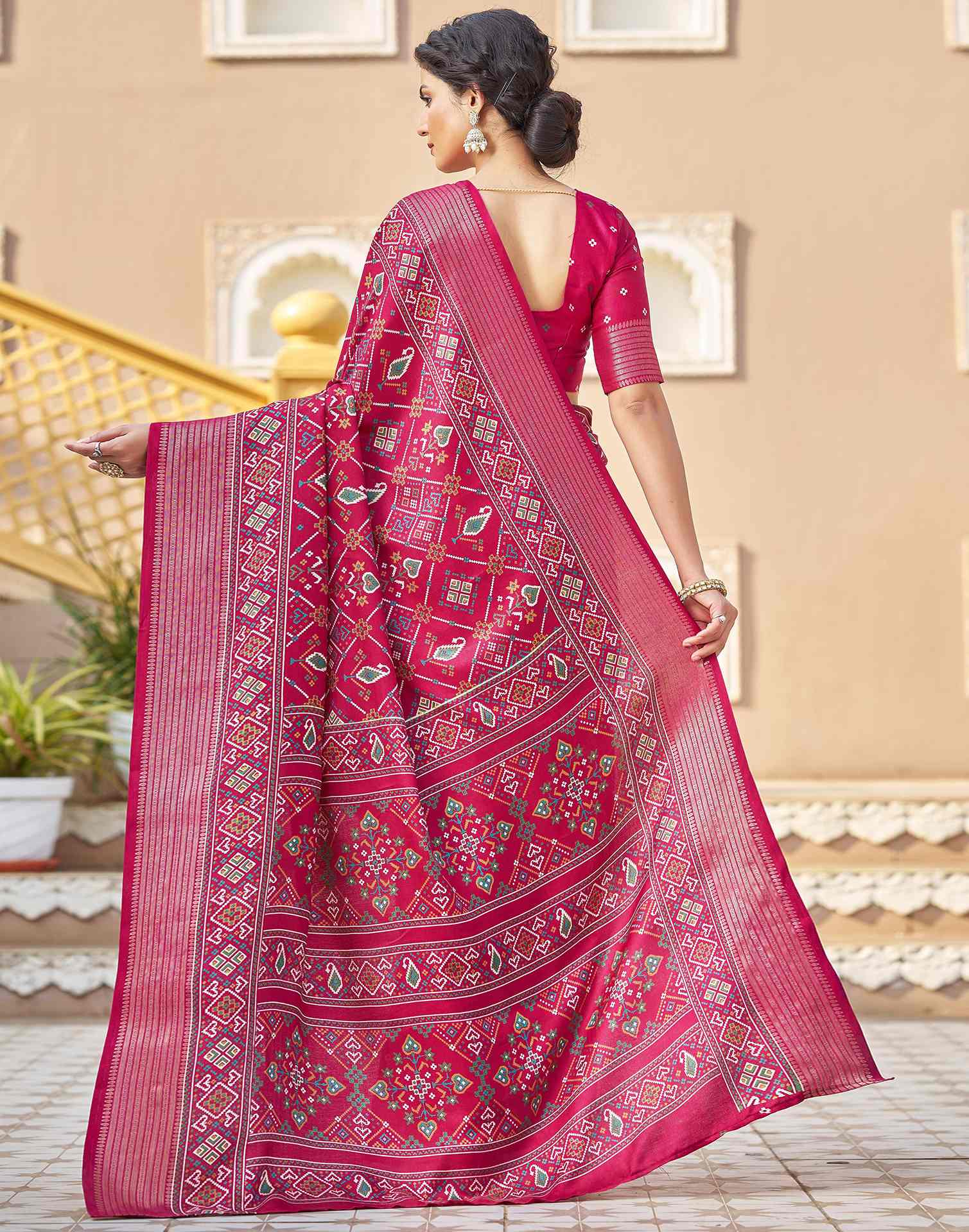 Rani Pink Silk Printed Patola Saree - Image 7