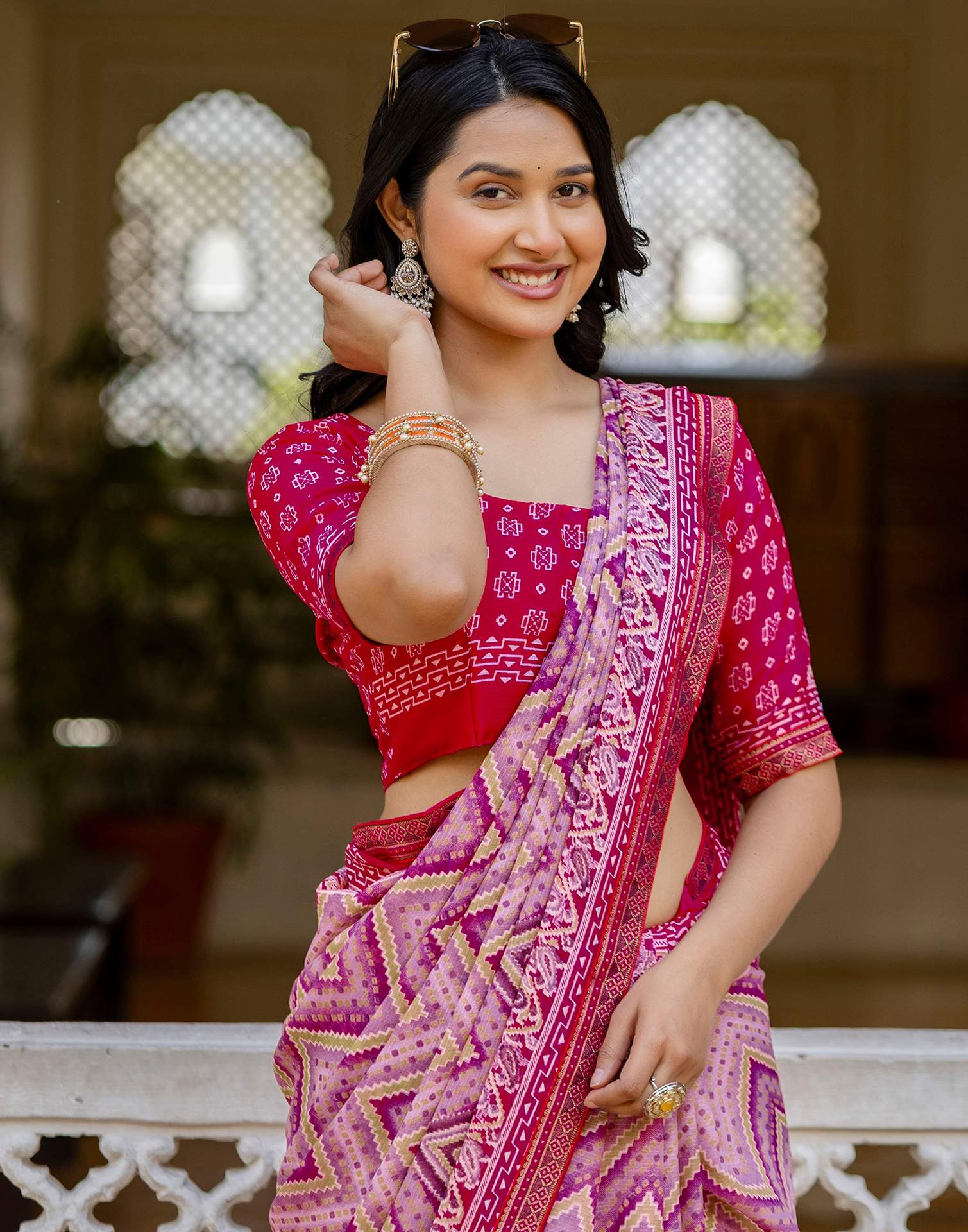 Rani Pink Georgette Ikkat Printed Lace Saree - Image 2