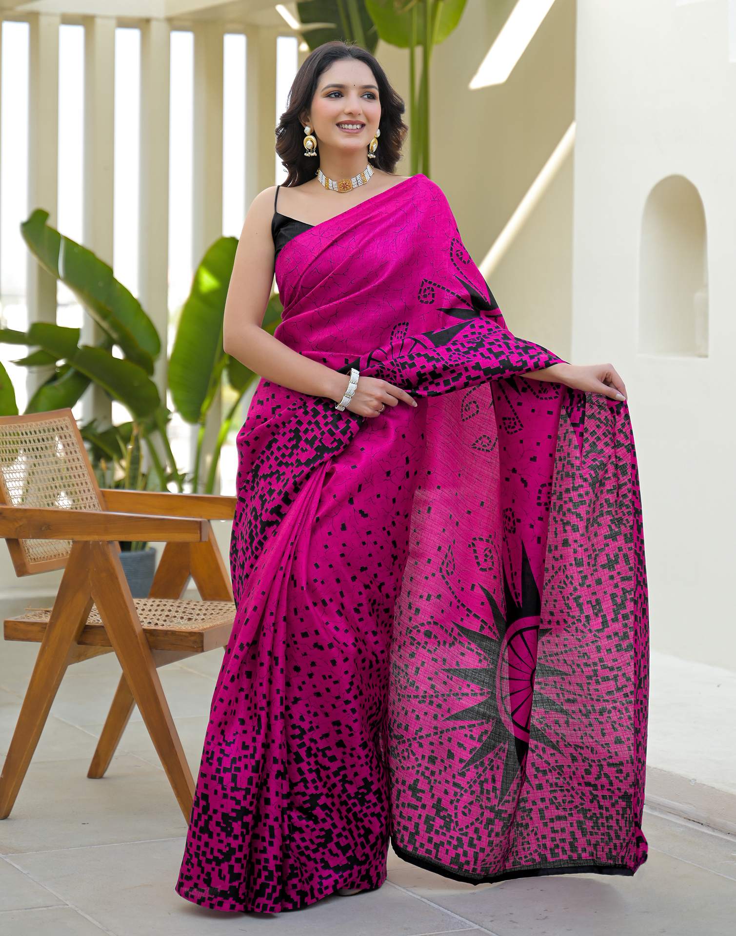 Rani Pink Khadi Printed Saree - Image 7