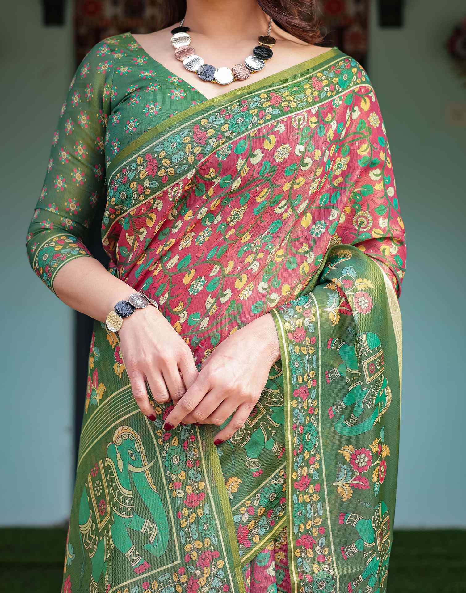 Rani Pink Linen Kalamkari Saree - Image 6