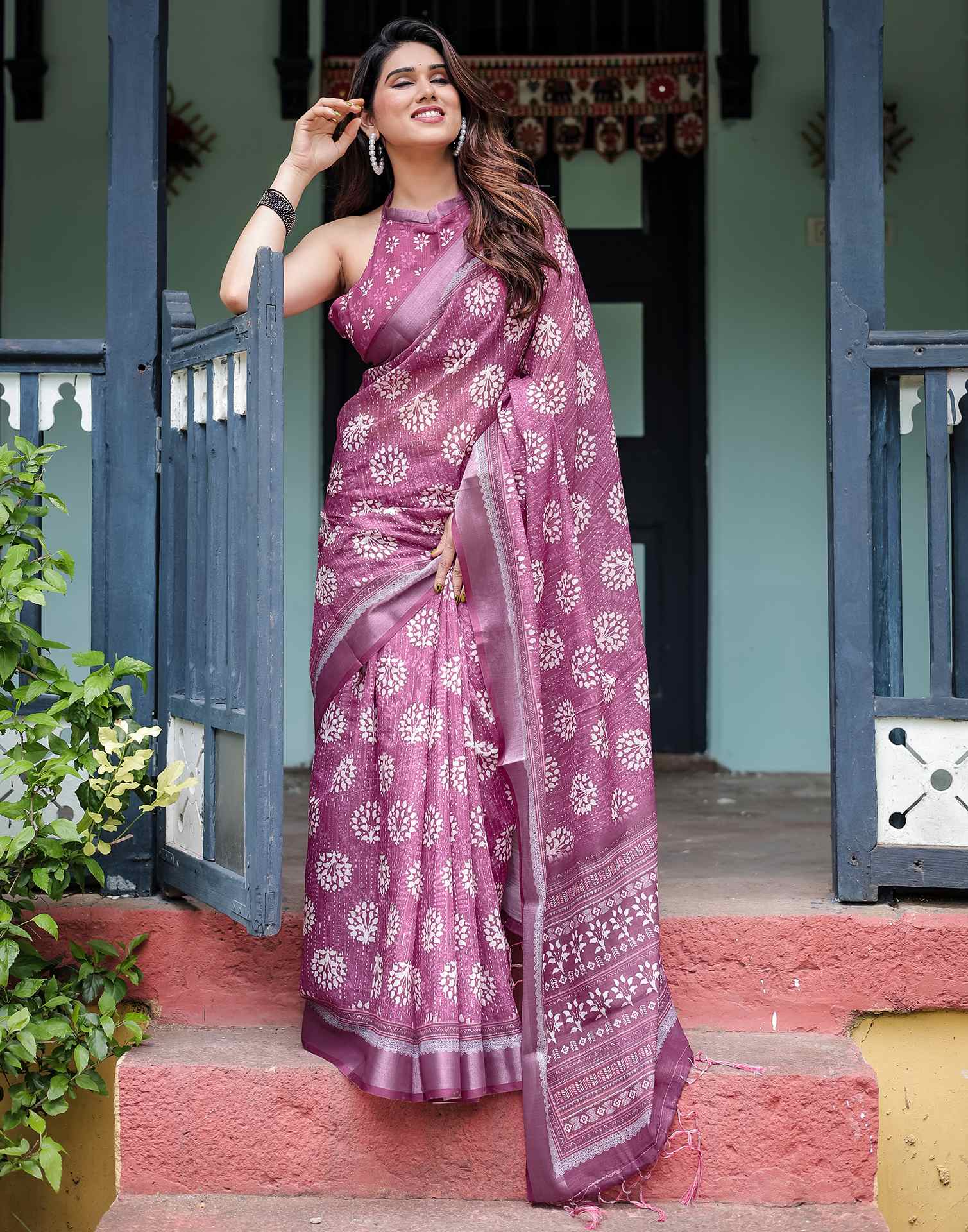 Rani Pink Linen Printed Saree - Image 5