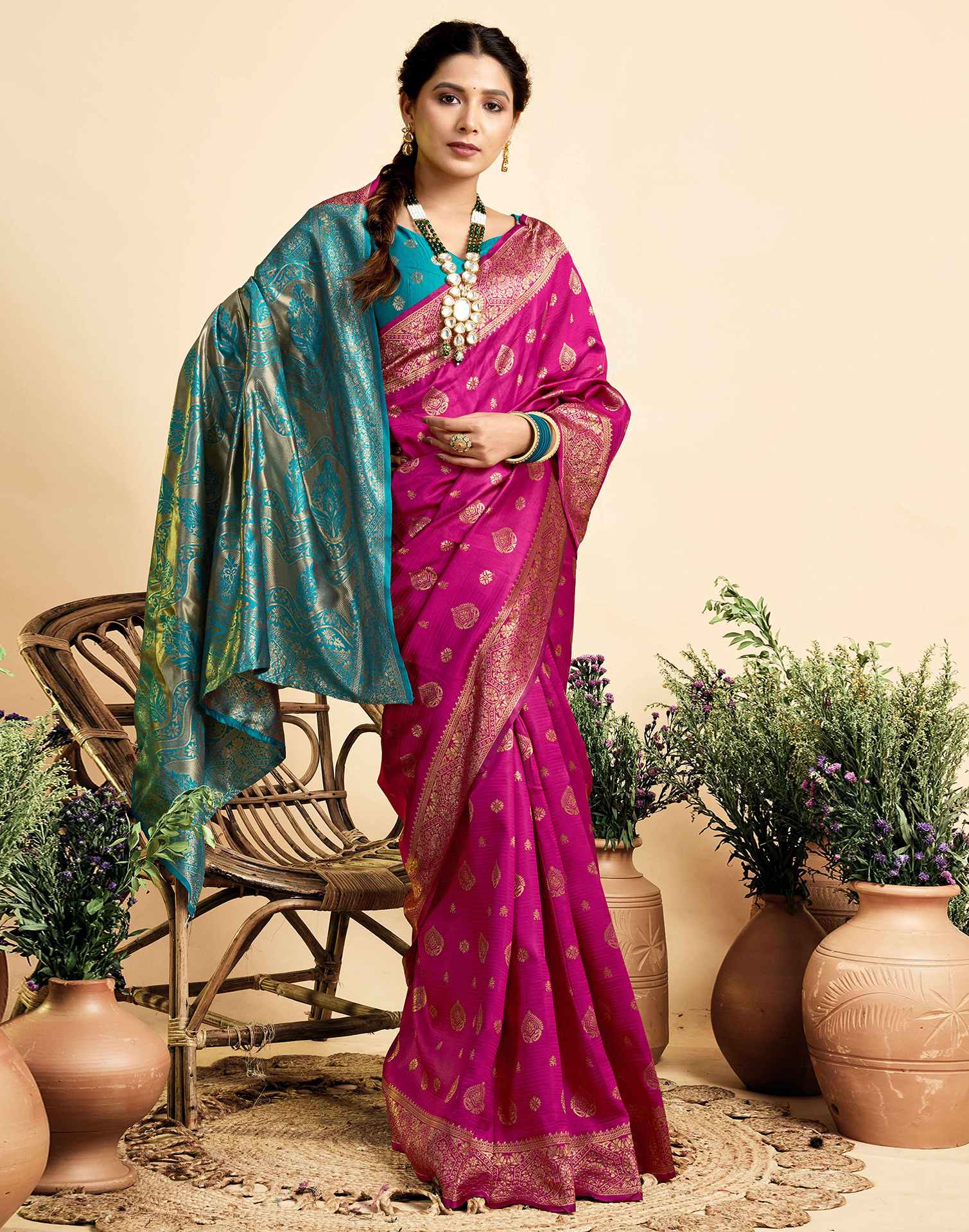 Rani Pink Silk Woven Banarasi Saree - Image 5