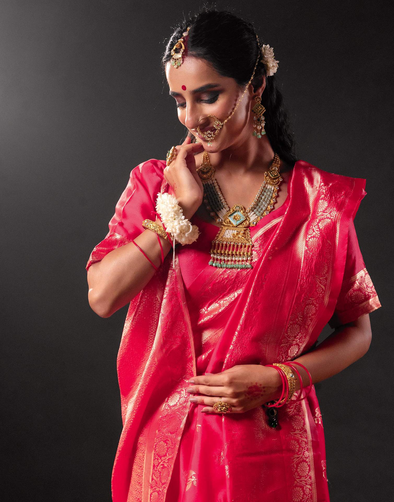 Rani Pink Silk Woven Banarasi Durga Puja Saree - Image 5