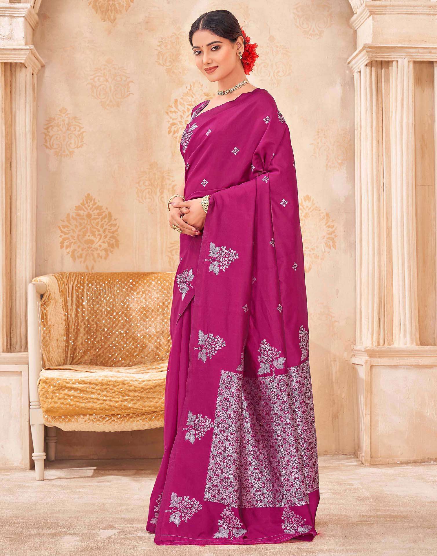 Rani Pink Silk Woven Banarasi Saree - Image 4