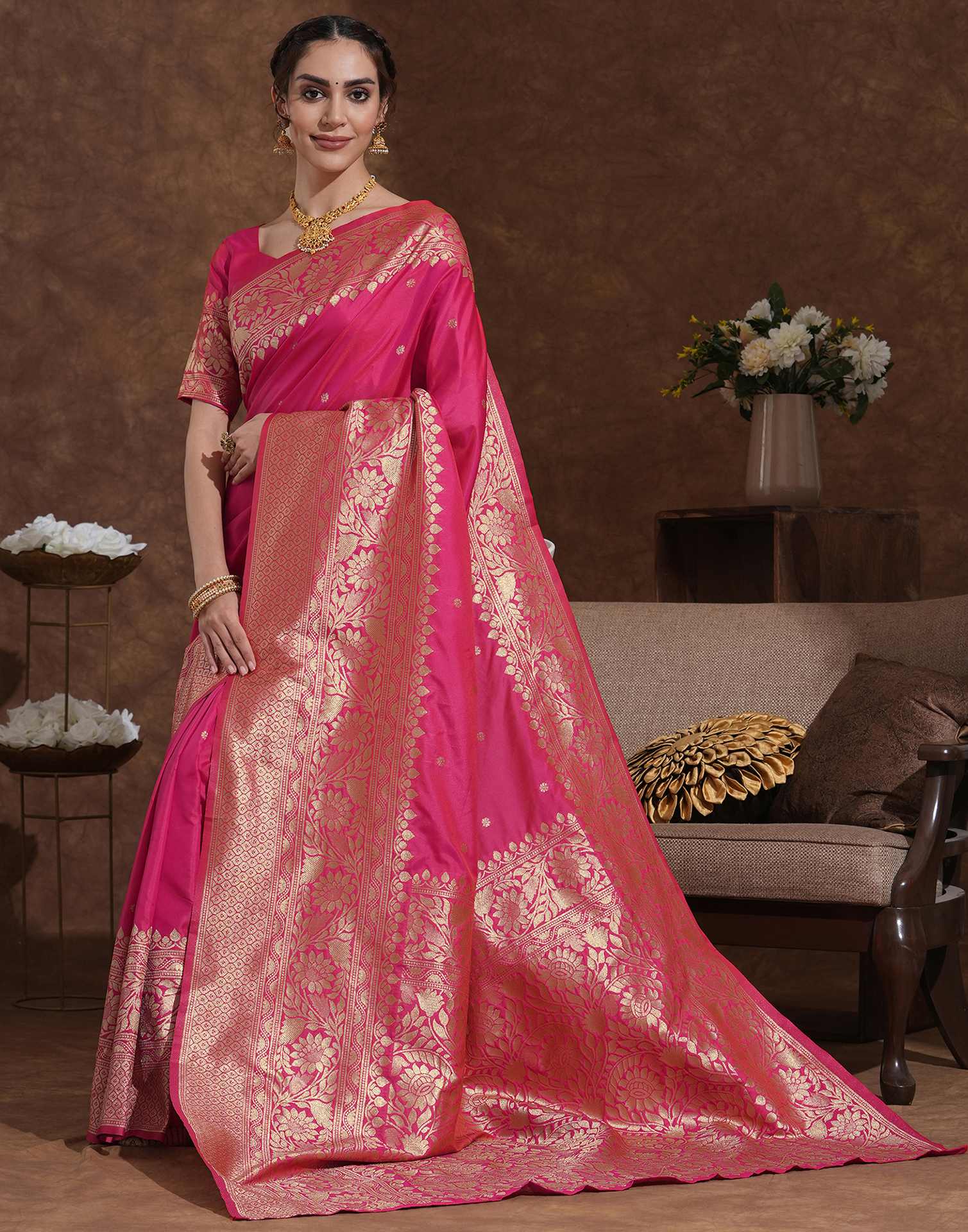Rani Pink Silk Woven Kanjivaram Saree - Image 4