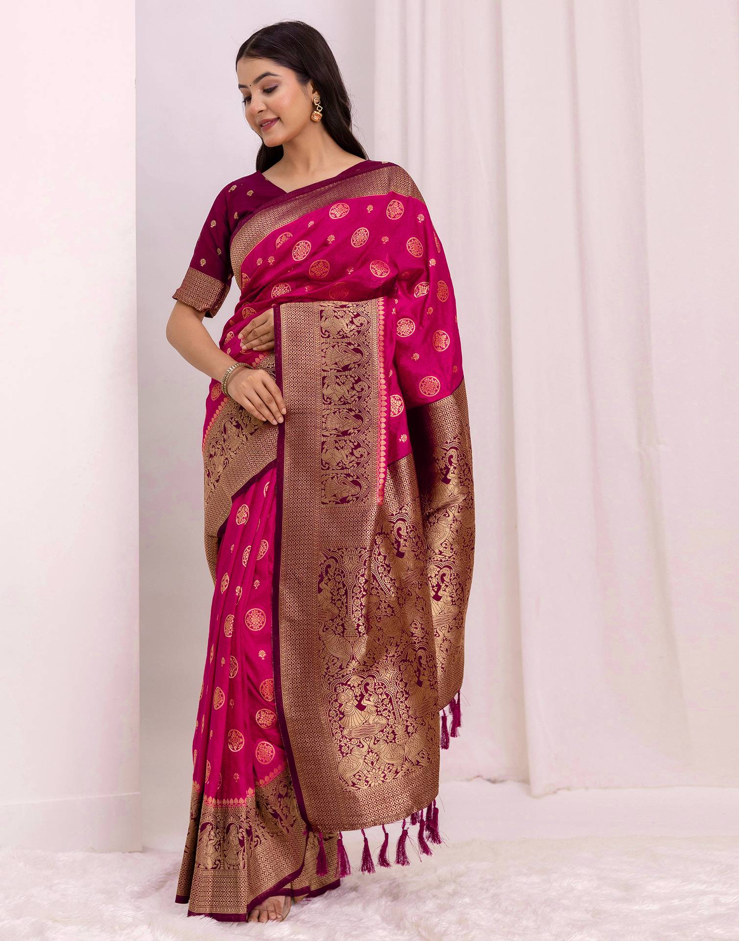 Rani Pink Silk Woven Kanjivaram Saree - Image 4