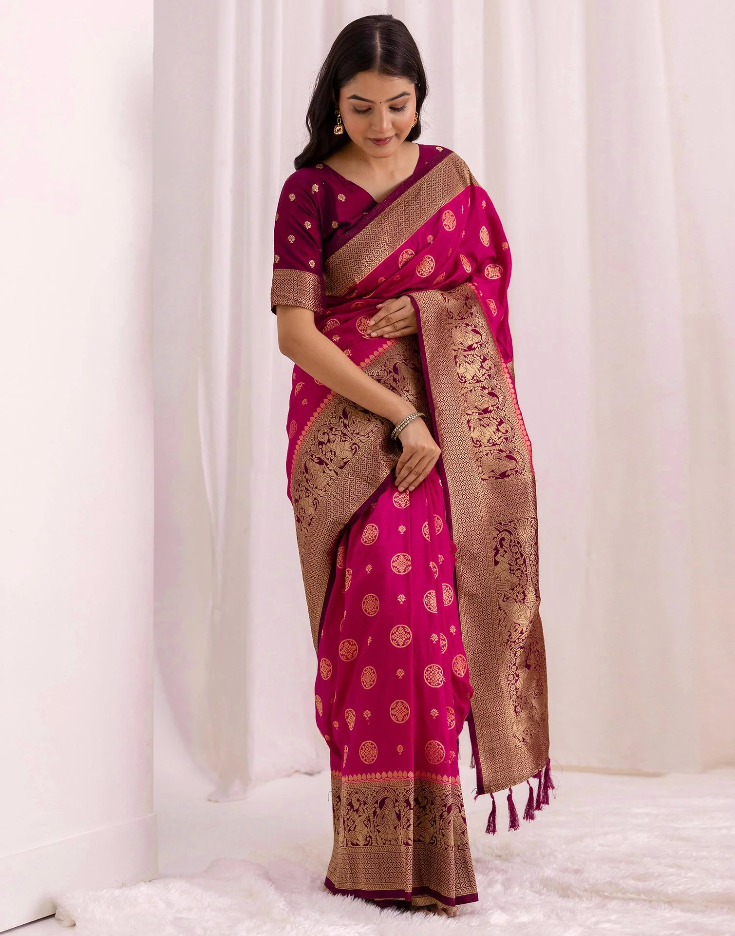 Rani Pink Silk Woven Kanjivaram Saree - Image 5
