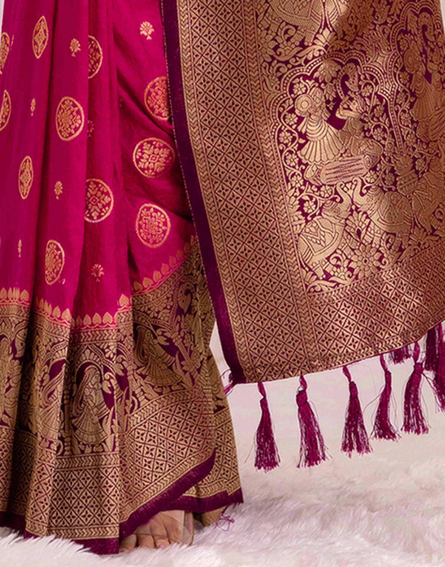 Rani Pink Silk Woven Kanjivaram Saree - Image 9