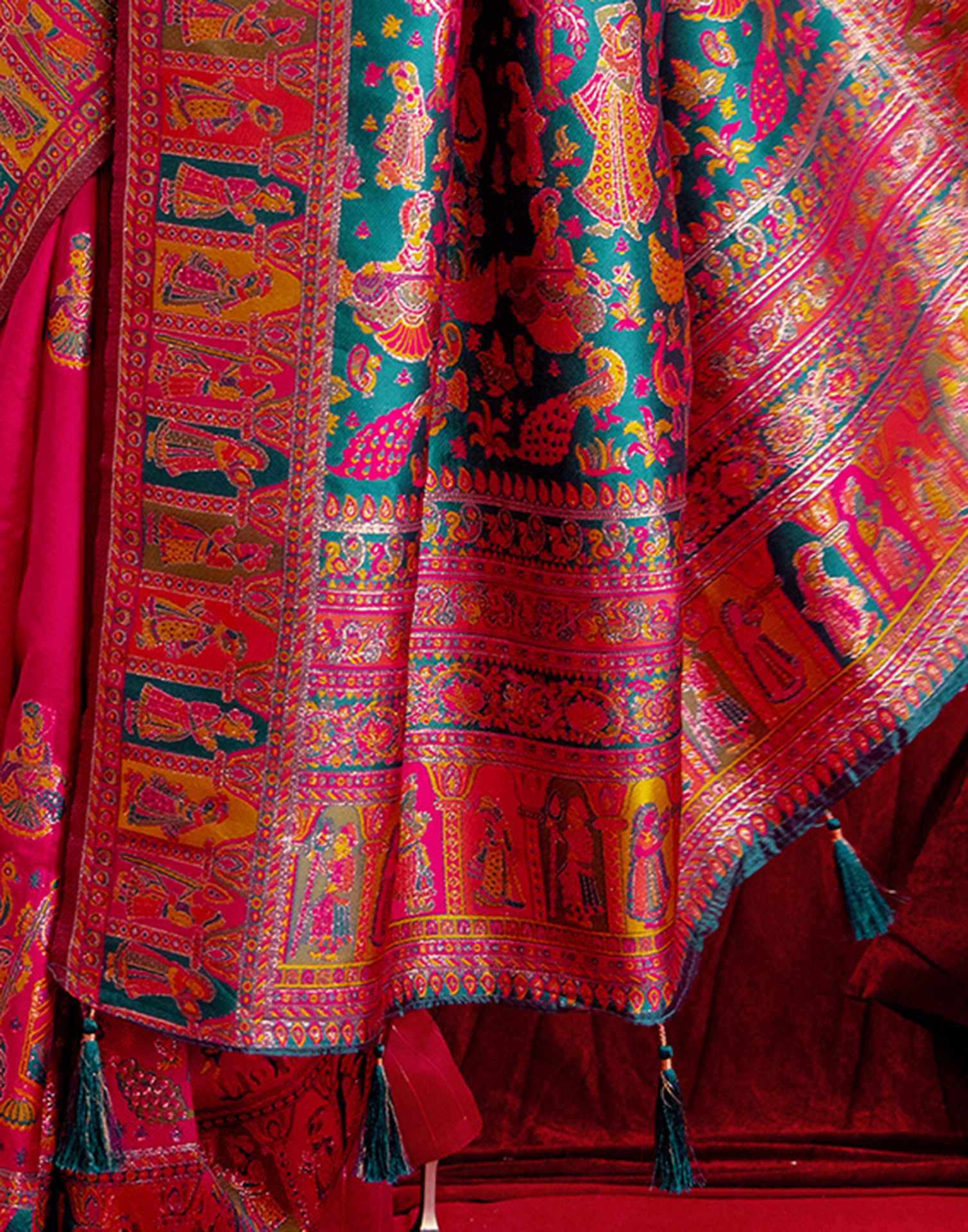 Rani Pink Silk Woven Paithani Saree - Image 11