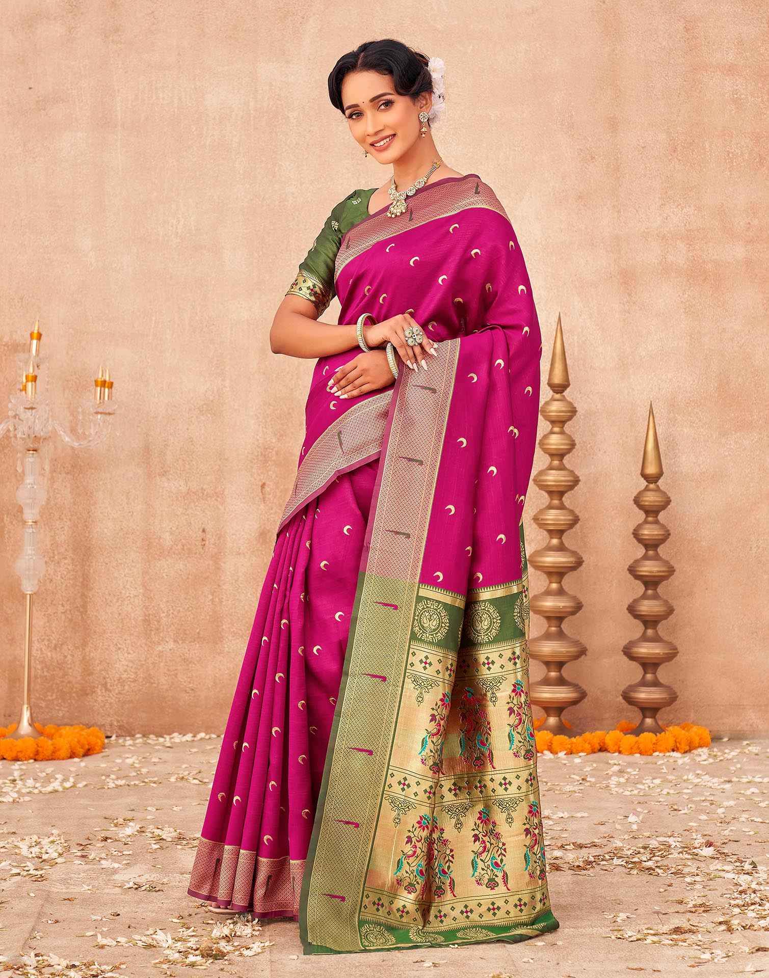 Rani Pink Silk Woven Paithani Saree - Image 4