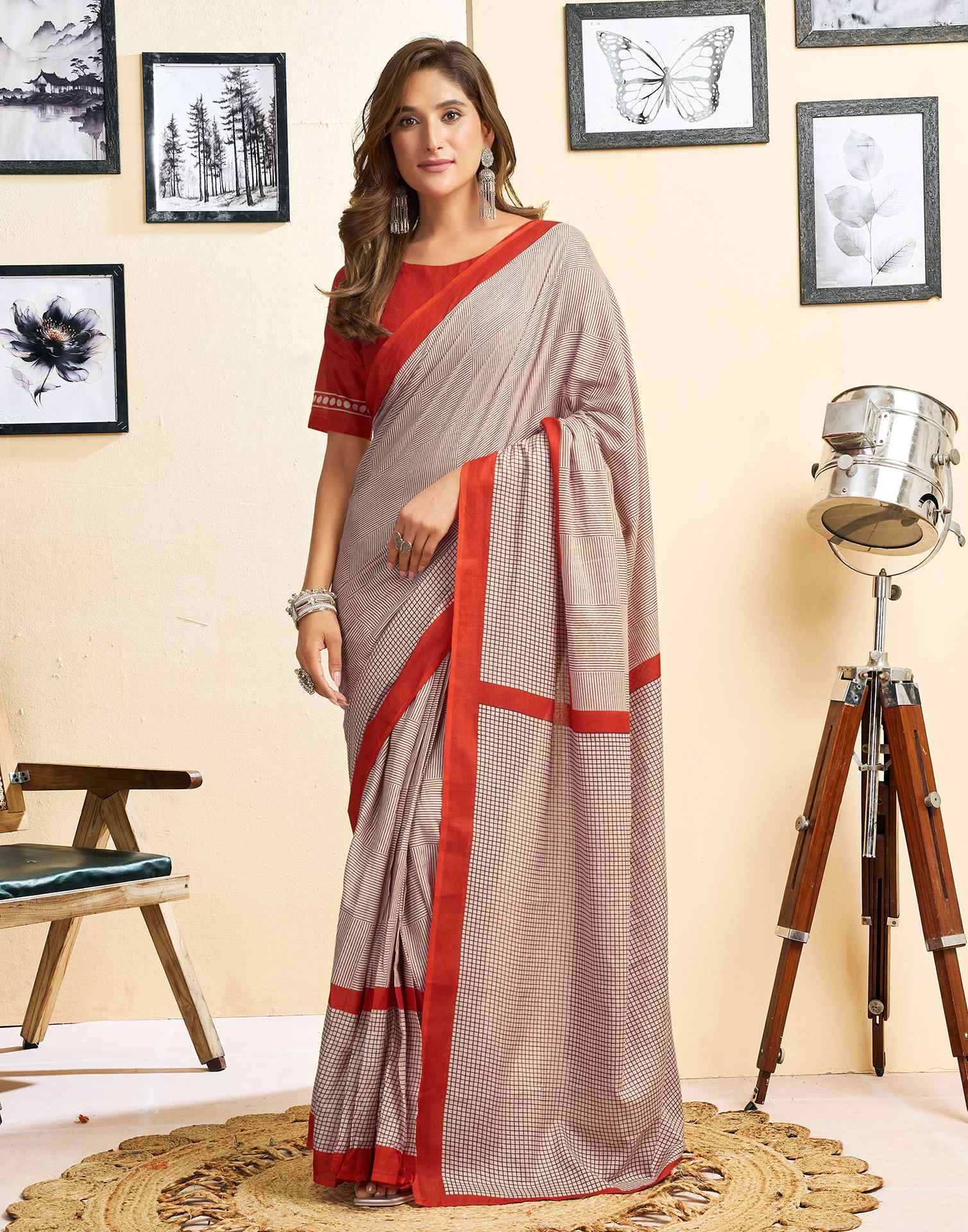 Ready To Wear Beige Cotton Printed Saree With Pocket - Image 5