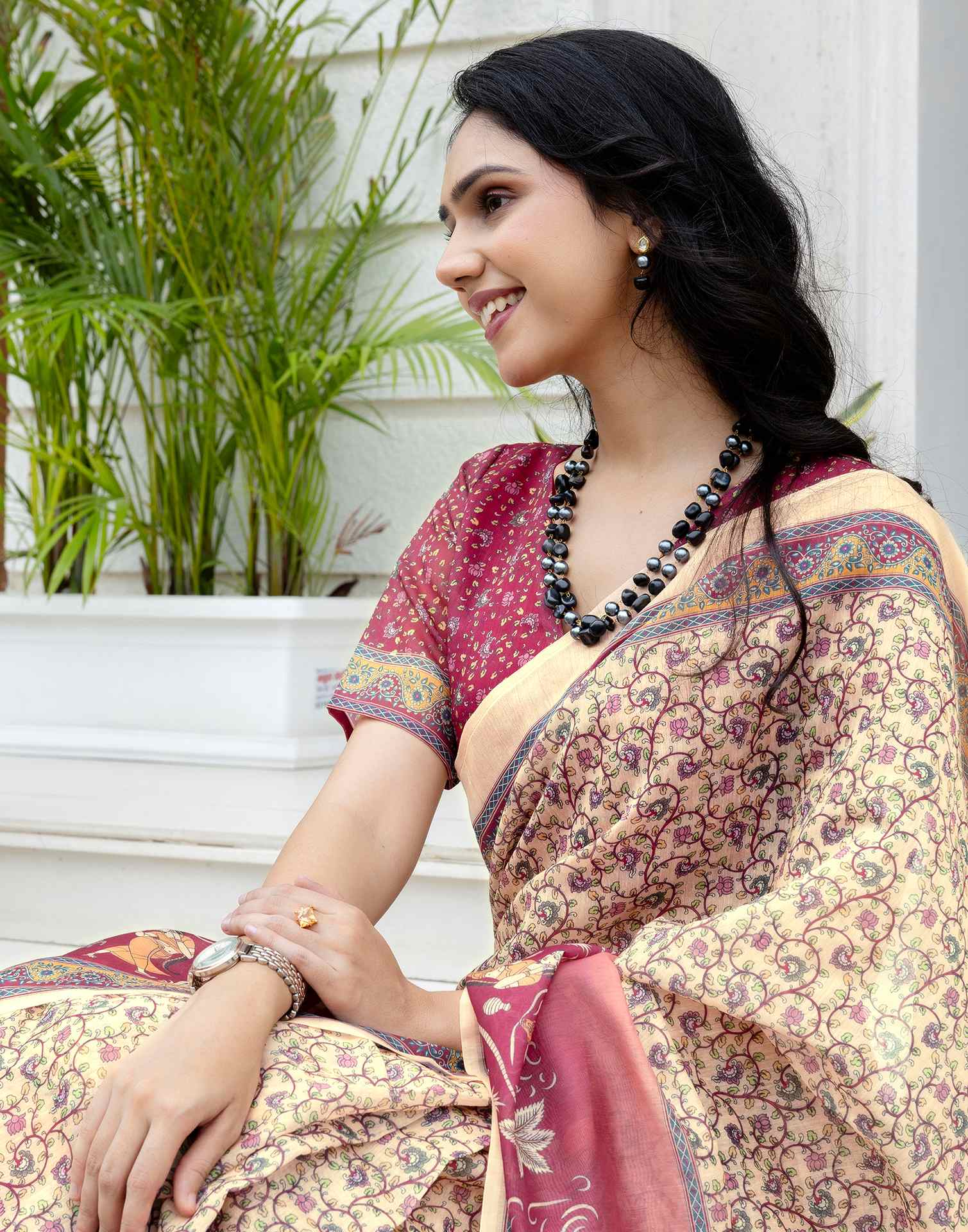 Ready To Wear Beige Linen Printed Saree - Image 6