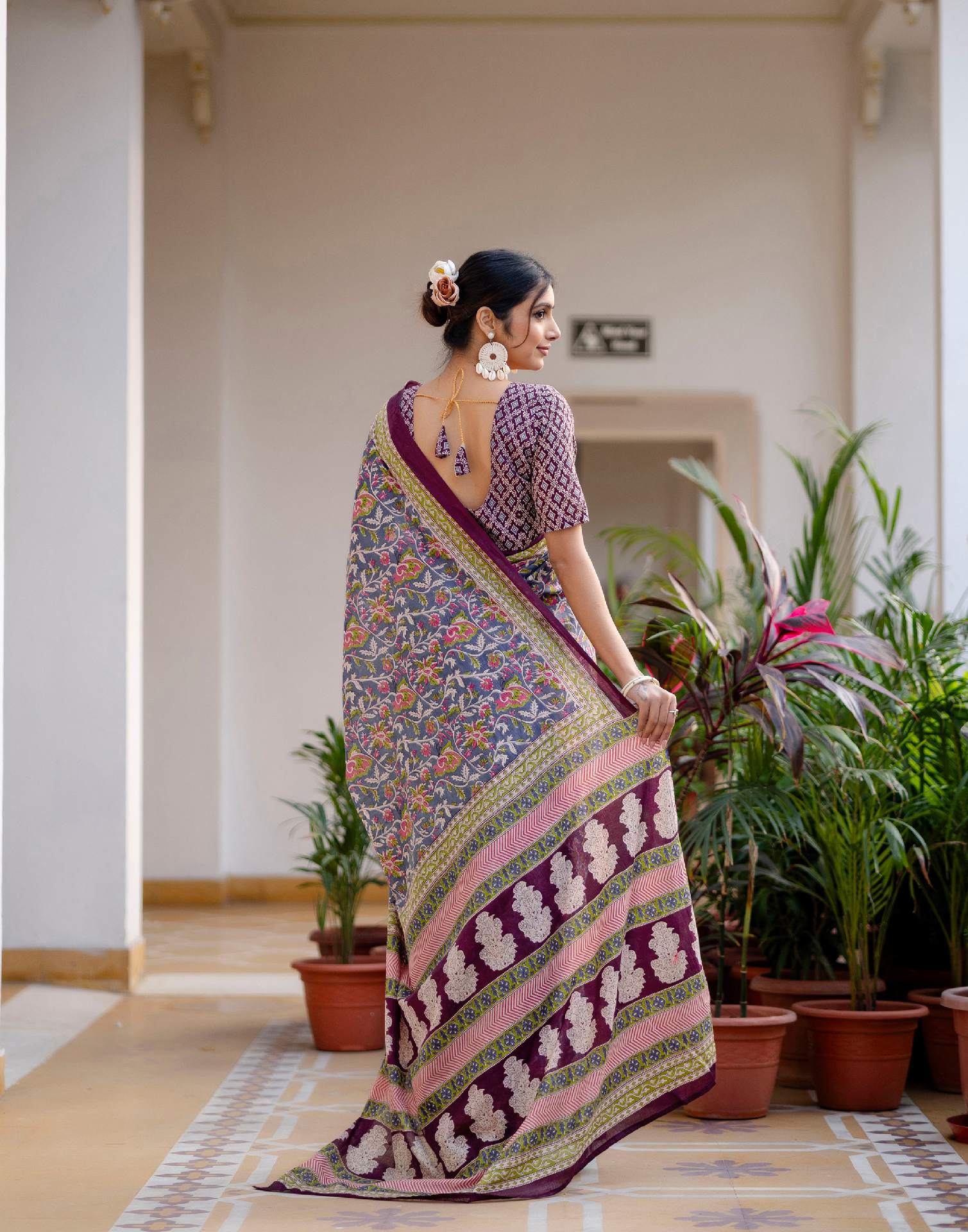Ready To Wear Blue Cotton Printed Saree - Image 9