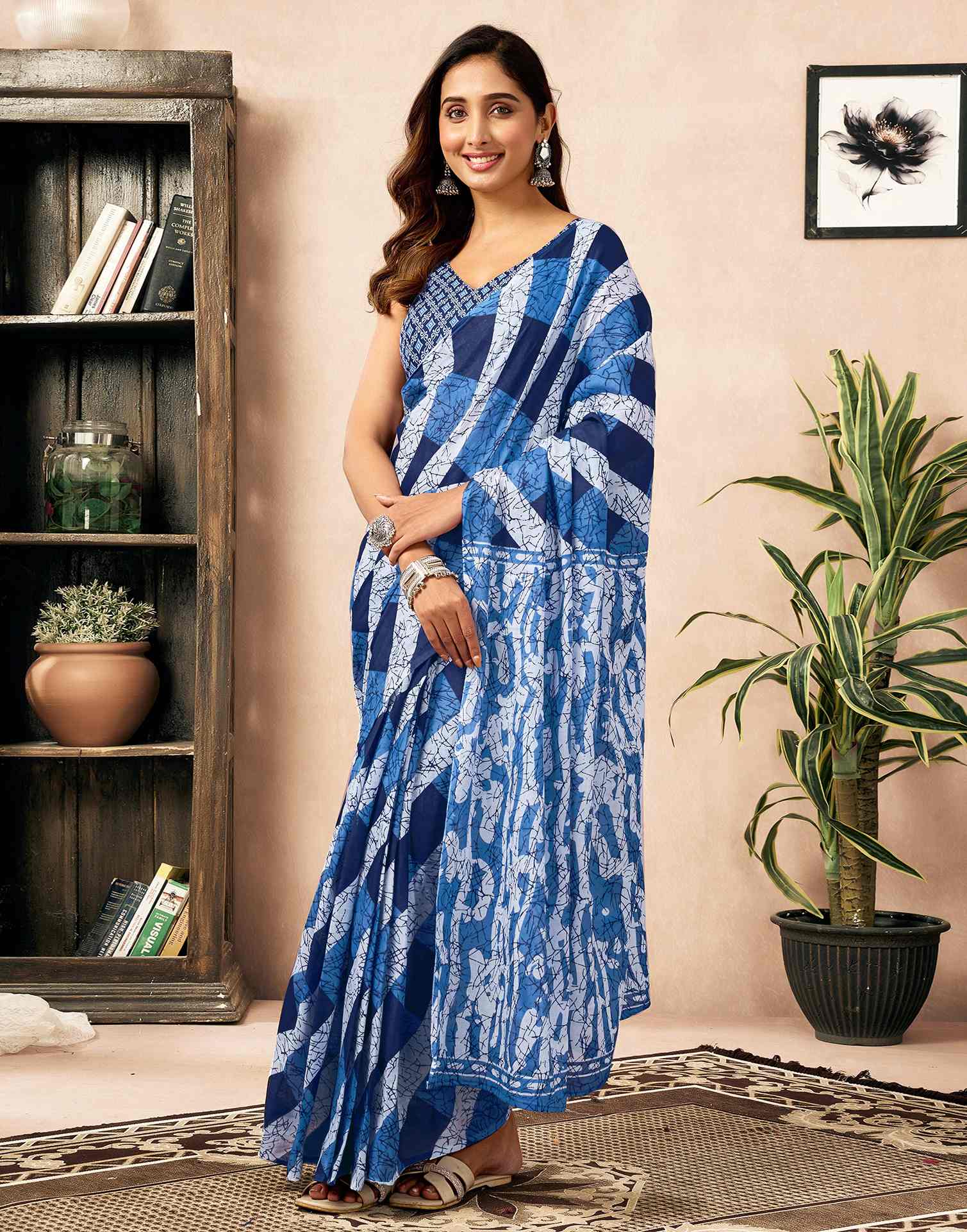 Ready To Wear Blue Cotton Printed Saree With Pocket - Image 5