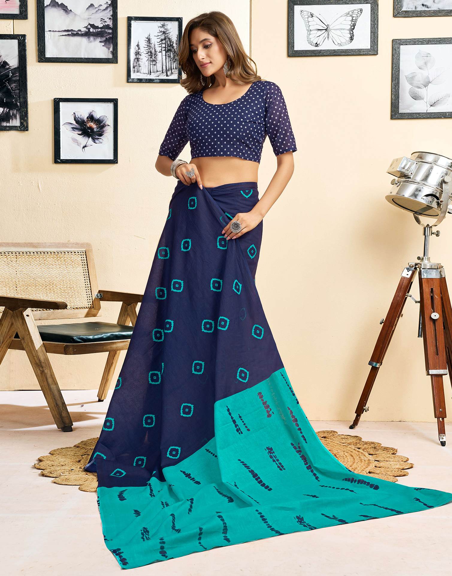 Ready To Wear Blue Cotton Printed Saree With Pocket - Image 9