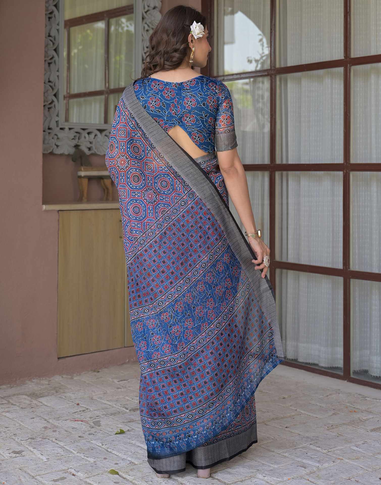 Ready To Wear Blue Linen Printed Embroidery Border Saree - Image 7