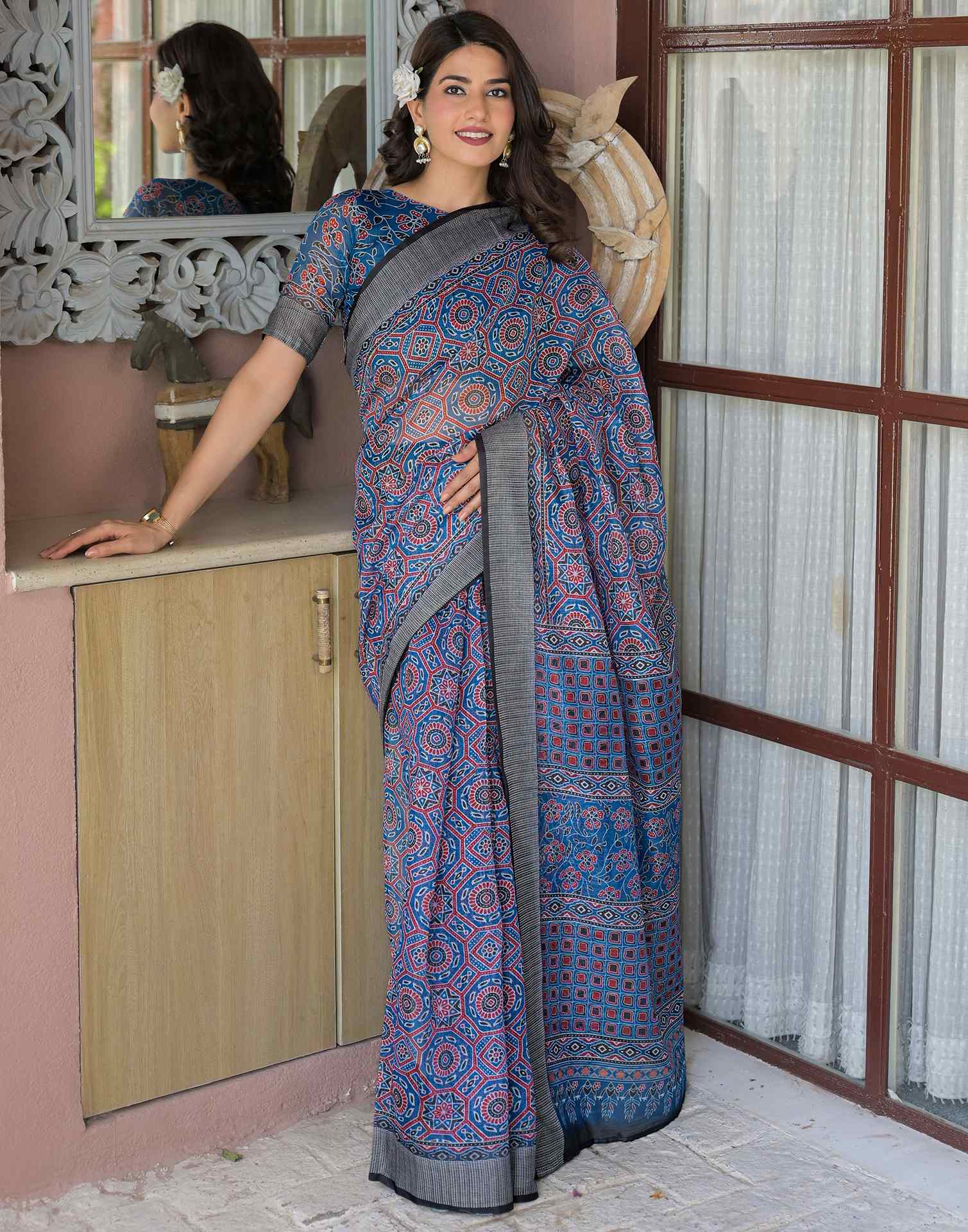 Ready To Wear Blue Linen Printed Embroidery Border Saree - Image 8