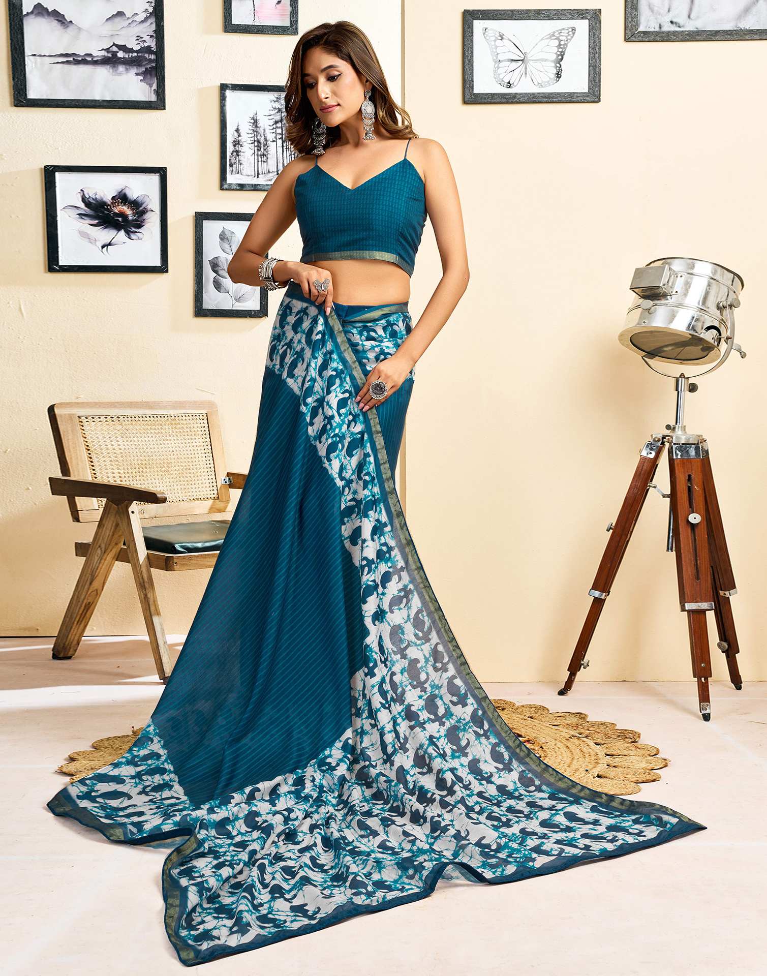 Ready To Wear Blue Linen Printed Saree - Image 2