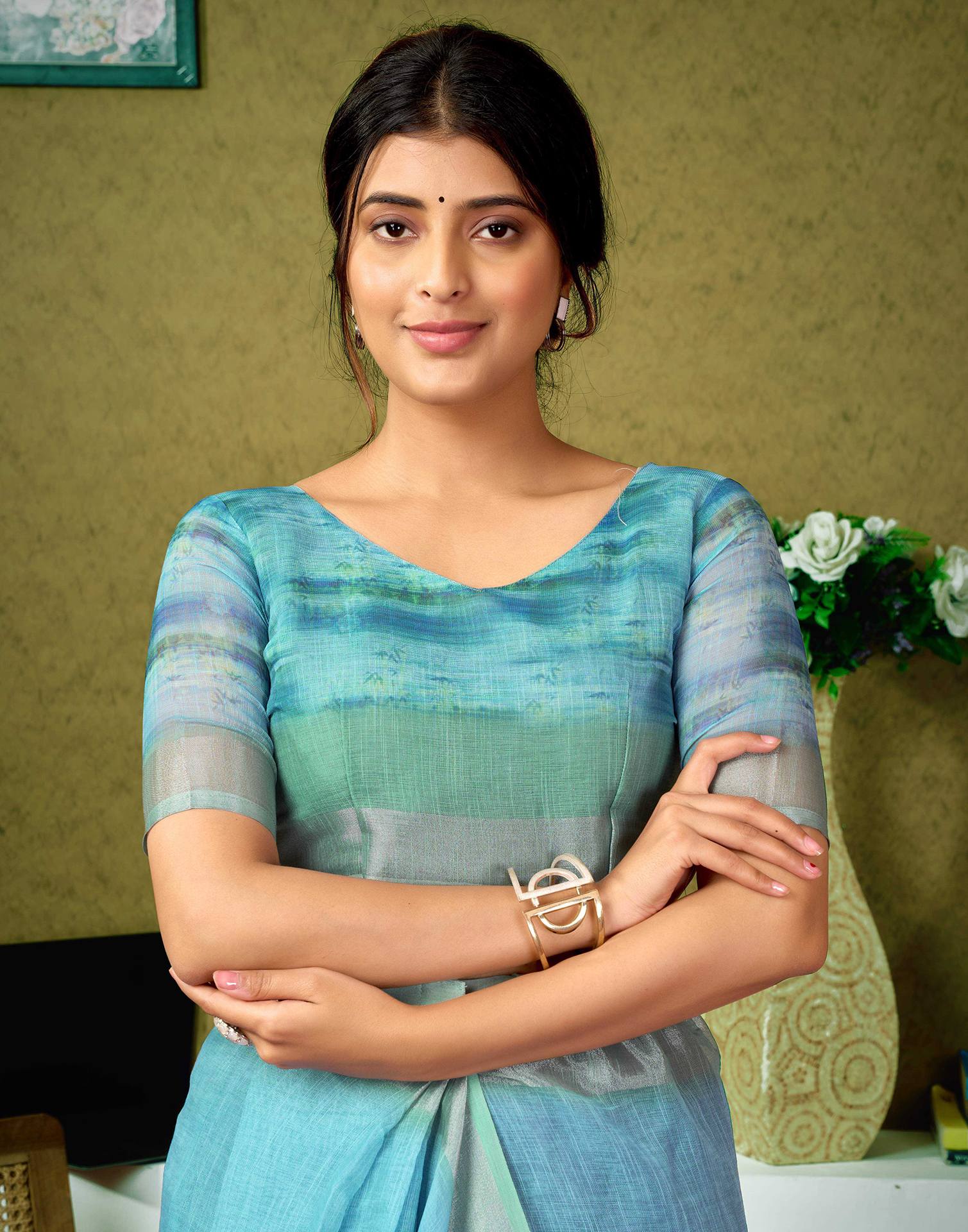 Ready To Wear Blue Linen Floral Printed Saree - Image 9