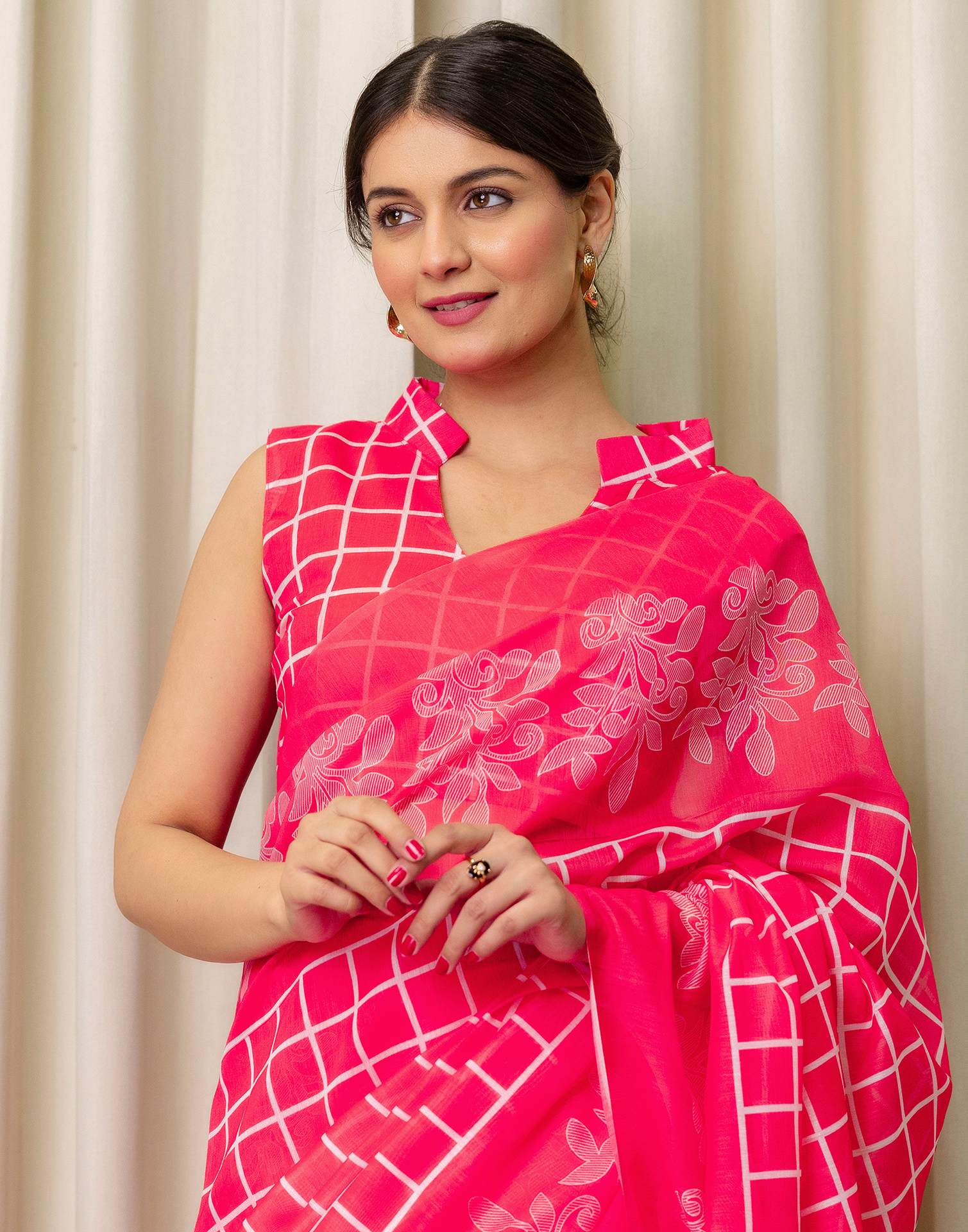 Ready To Wear Coral Pink Linen Printed Saree - Image 5
