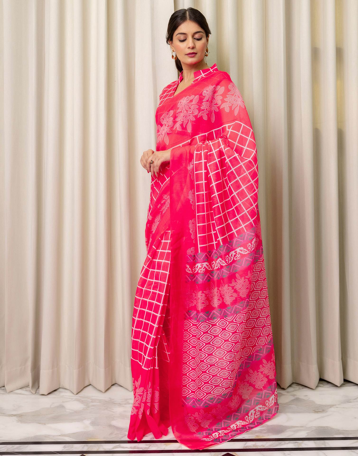 Ready To Wear Coral Pink Linen Printed Saree - Image 6