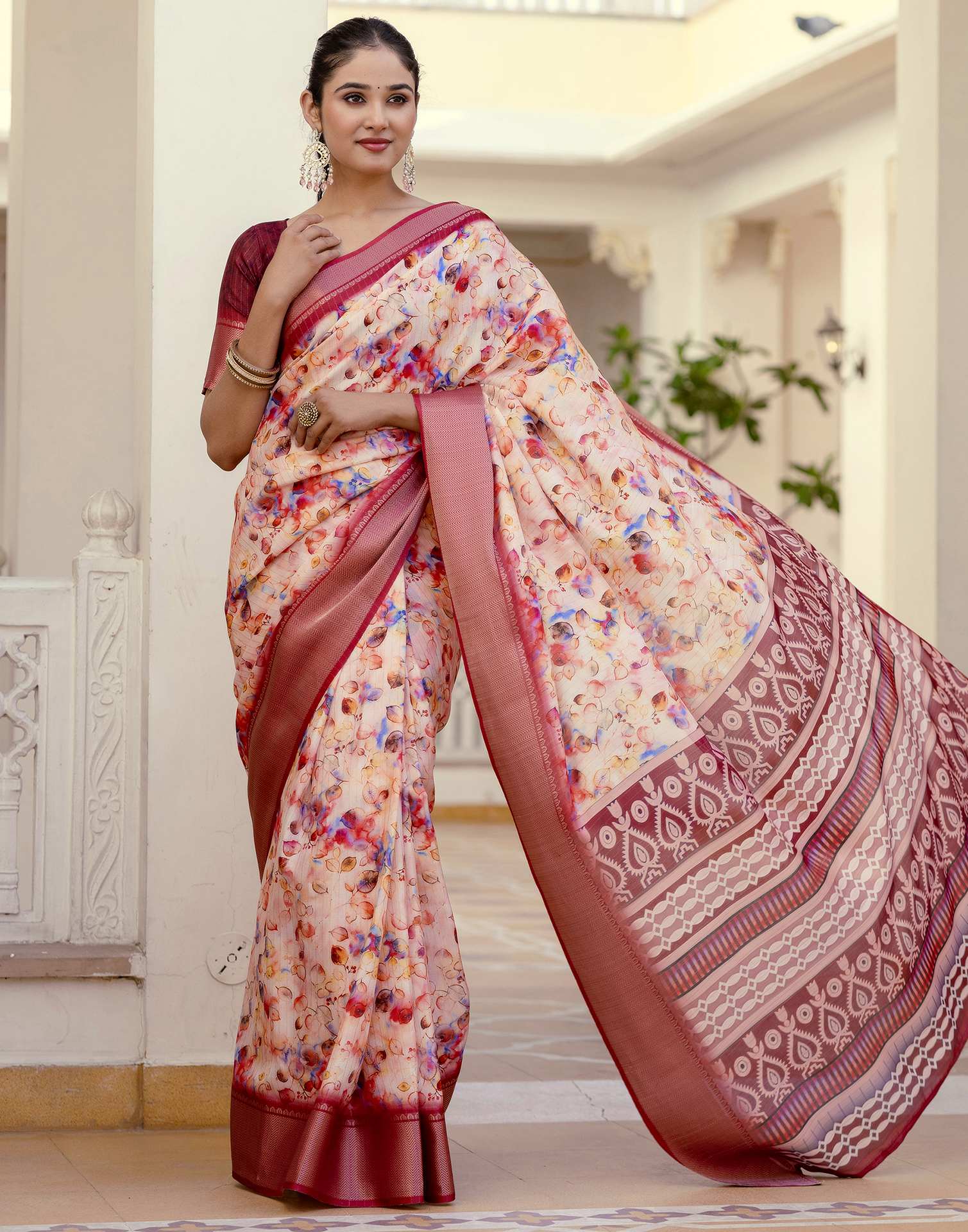 Ready To Wear Cream Dola Silk Woven Border Printed Saree - Image 8