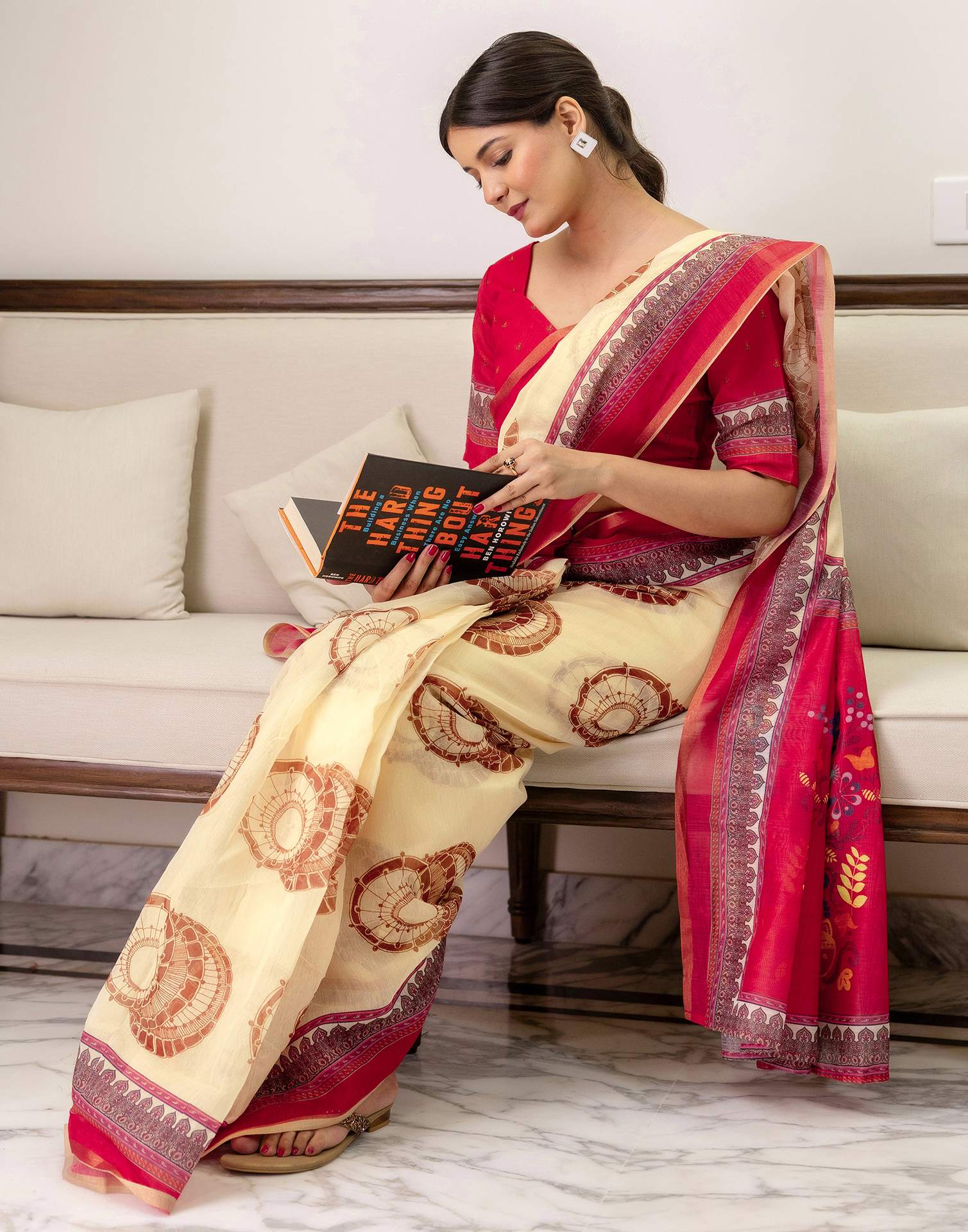 Ready To Wear Cream Linen Printed Saree - Image 10