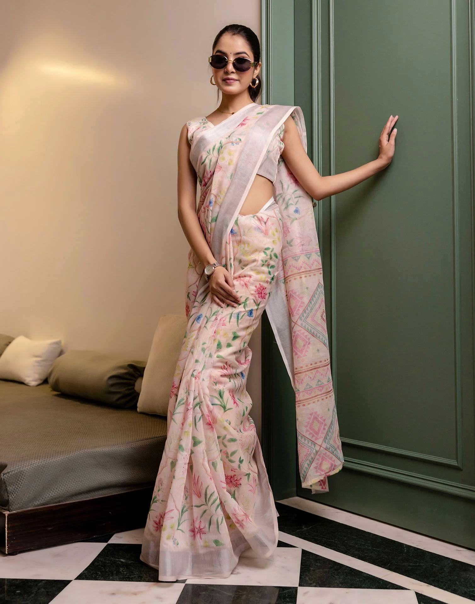 Ready To Wear Cream Linen Woven Border Printed Saree - Image 7